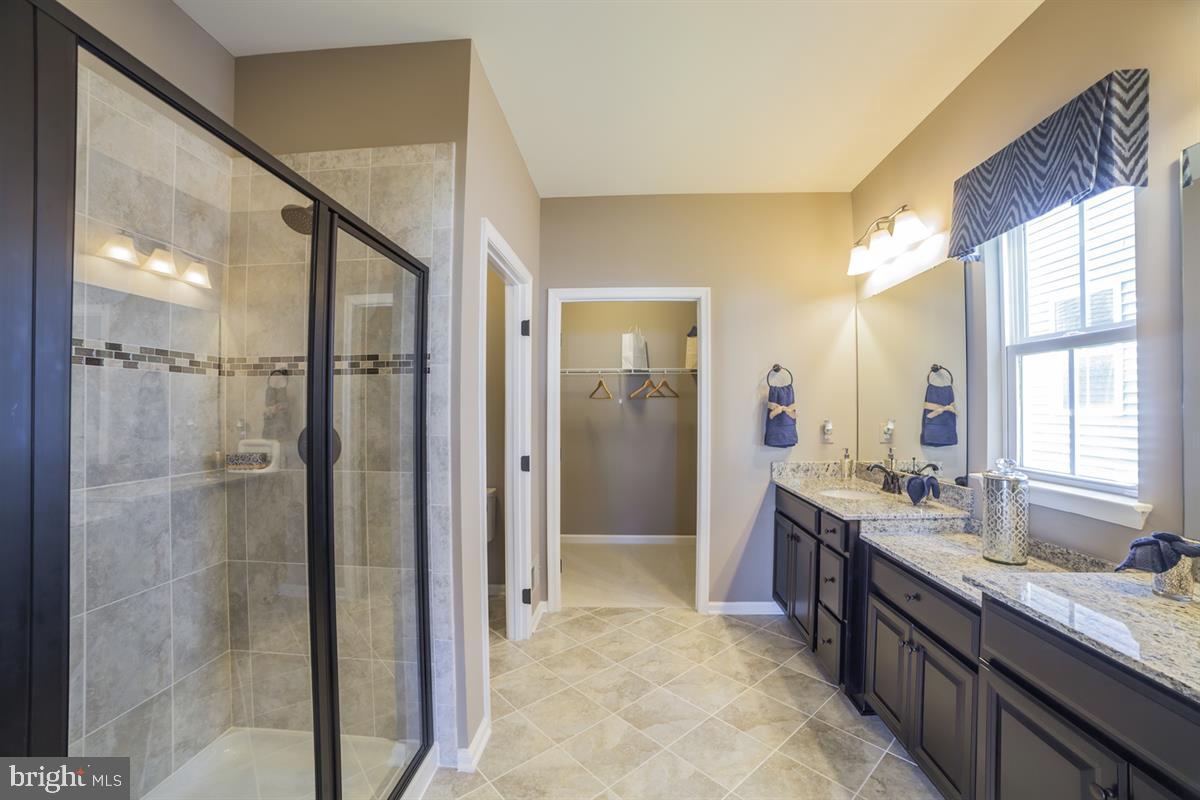 REGENTS GLEN - Residential