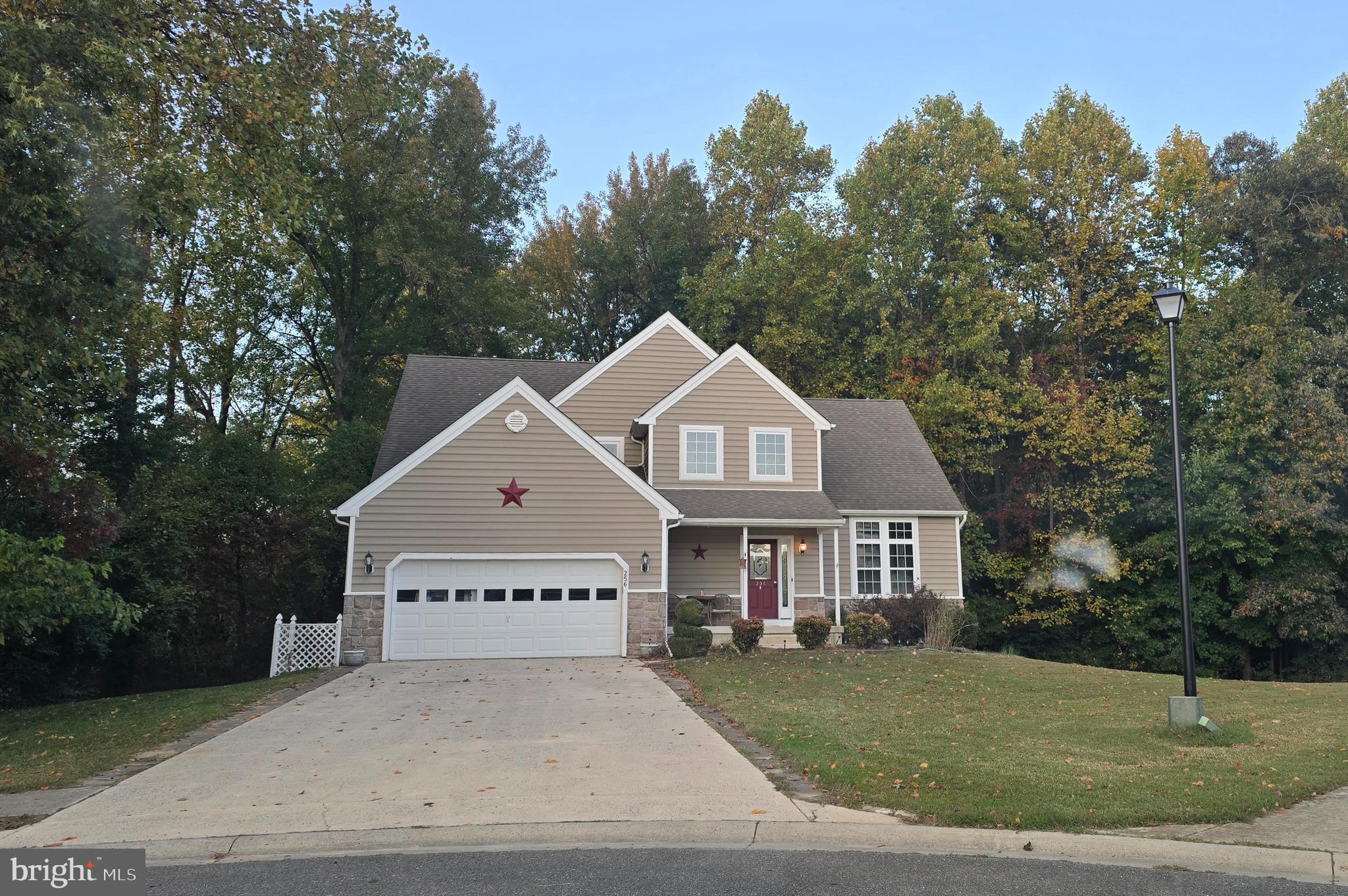 256 S LANDING DRIVE