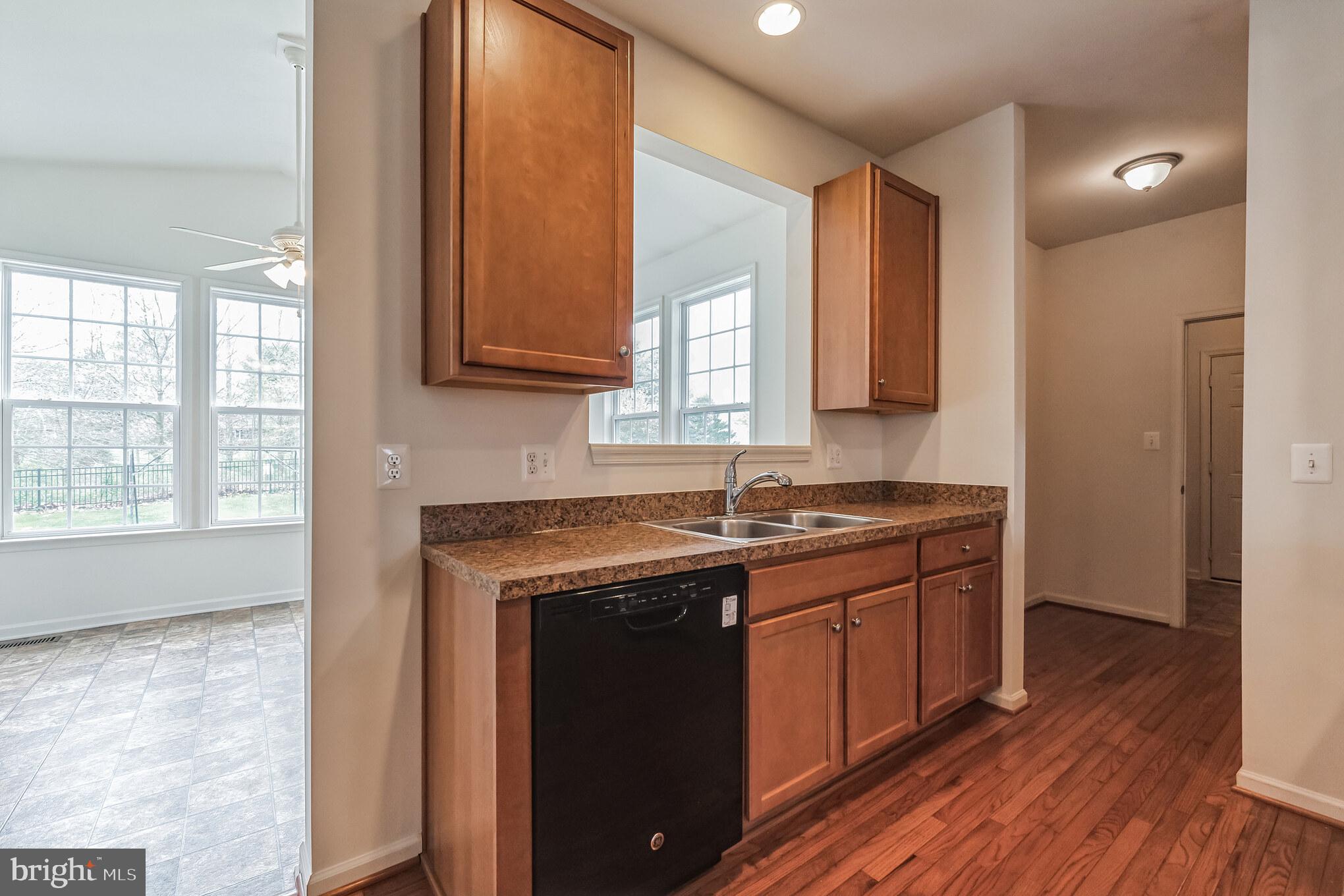 MAPLE VALLEY ESTATES - Residential