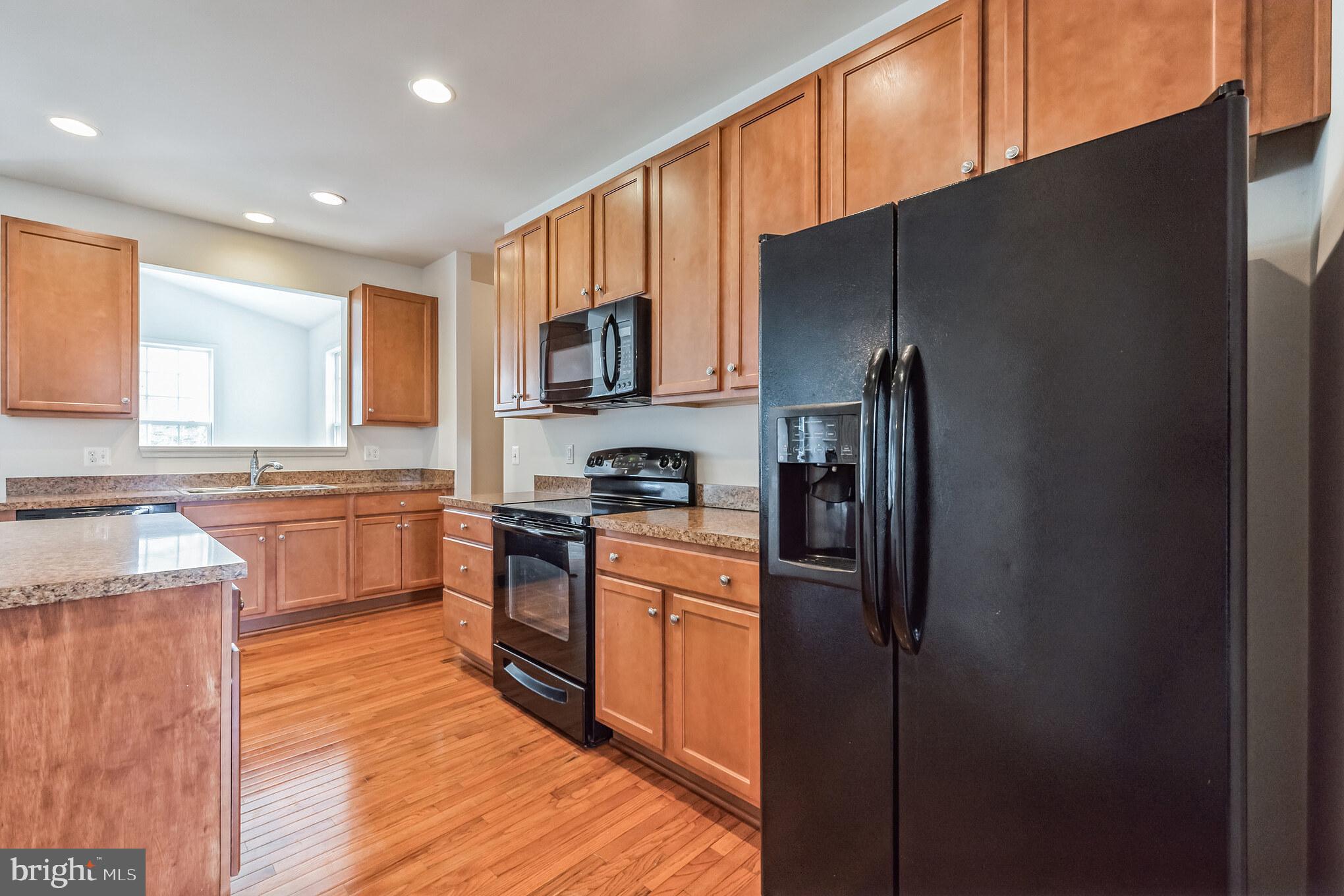 MAPLE VALLEY ESTATES - Residential