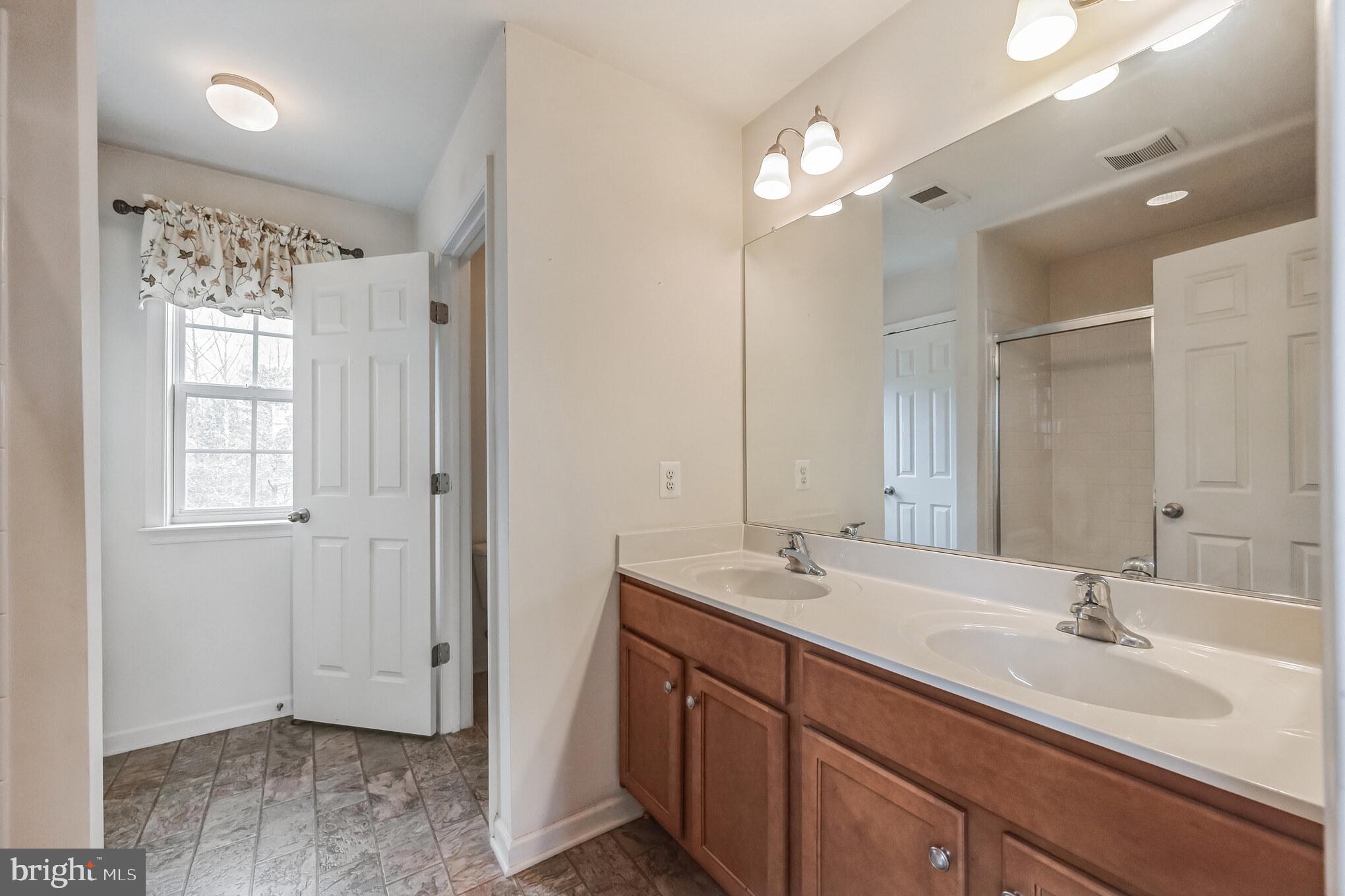 MAPLE VALLEY ESTATES - Residential