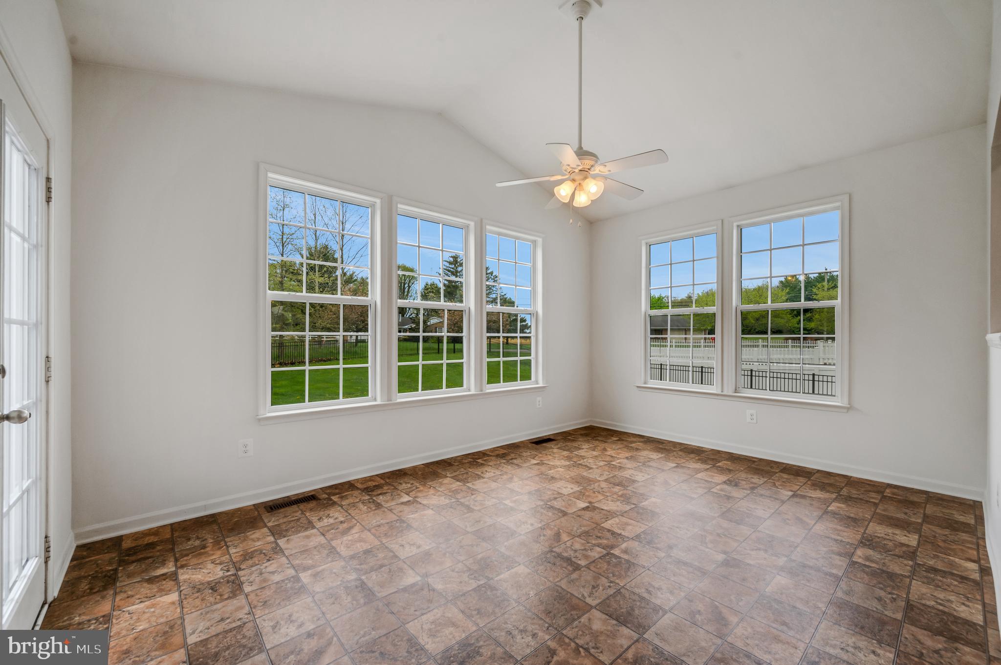 MAPLE VALLEY ESTATES - Residential