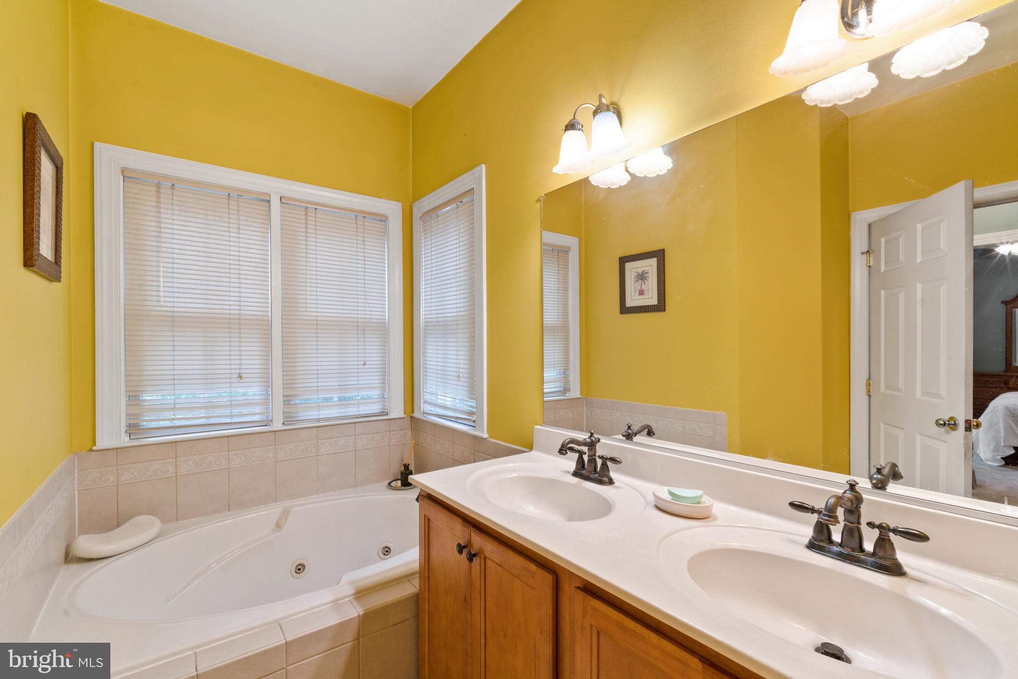 WATERMANS ESTATES - Residential