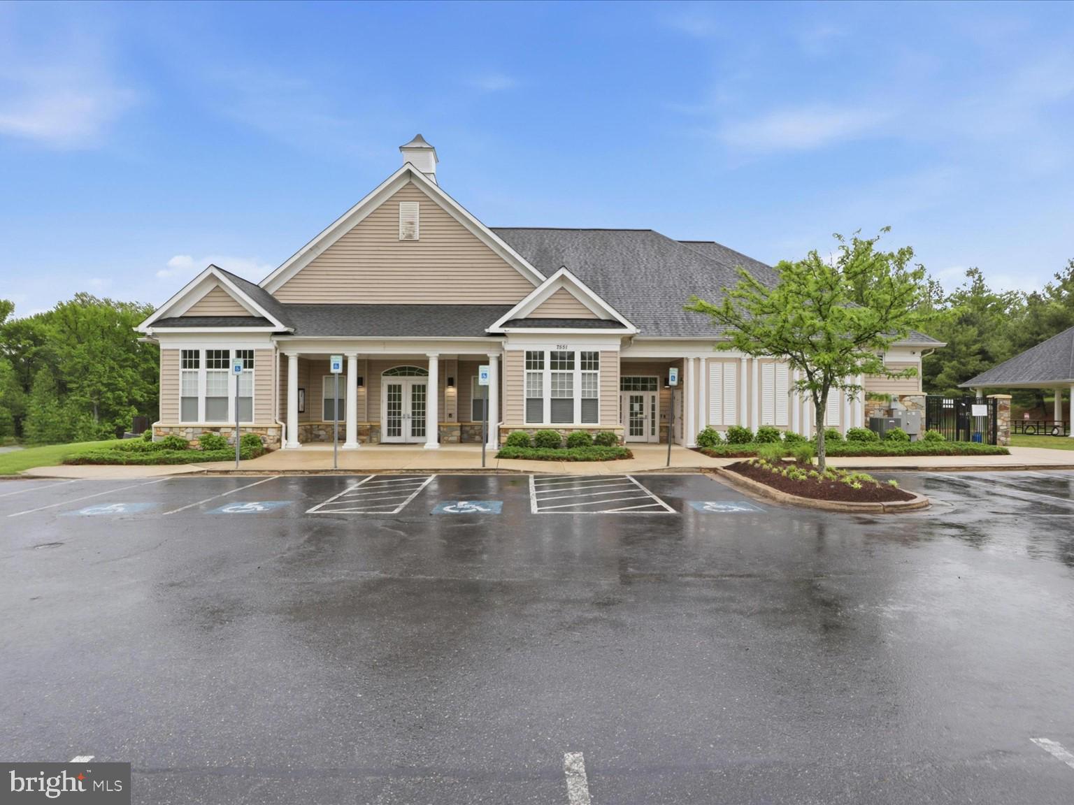 VILLAGES OF DORCHESTER - Residential
