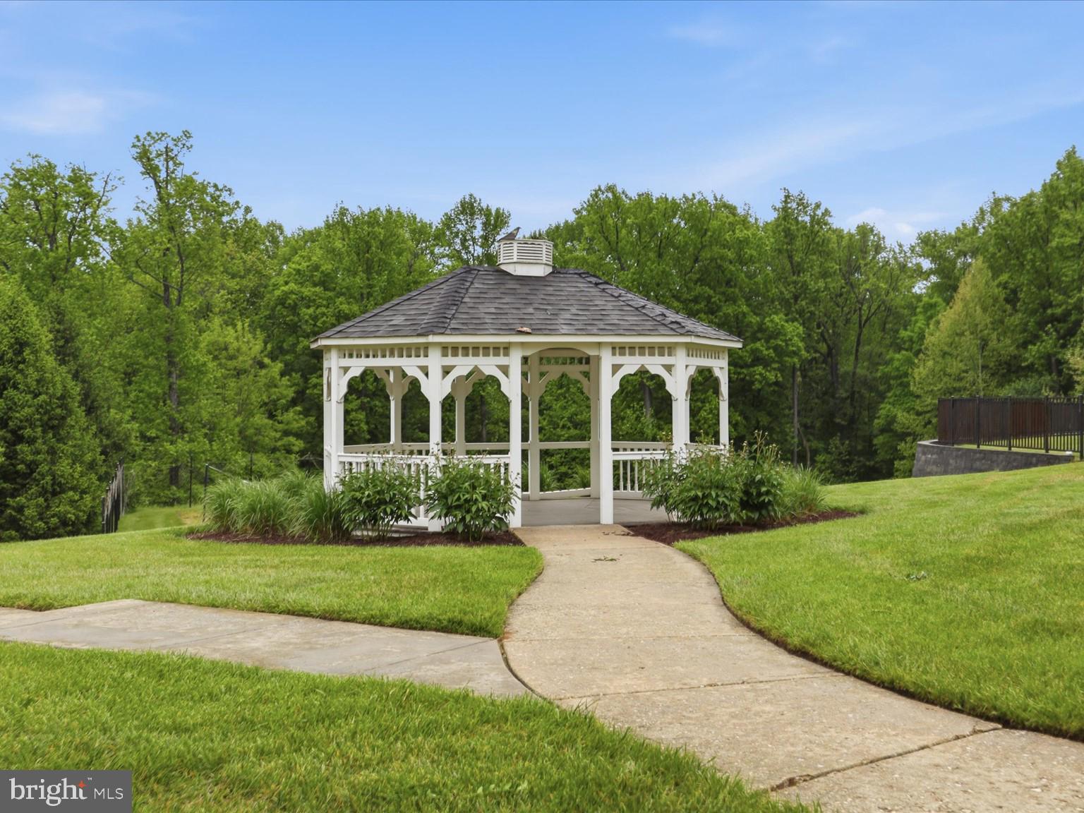 VILLAGES OF DORCHESTER - Residential
