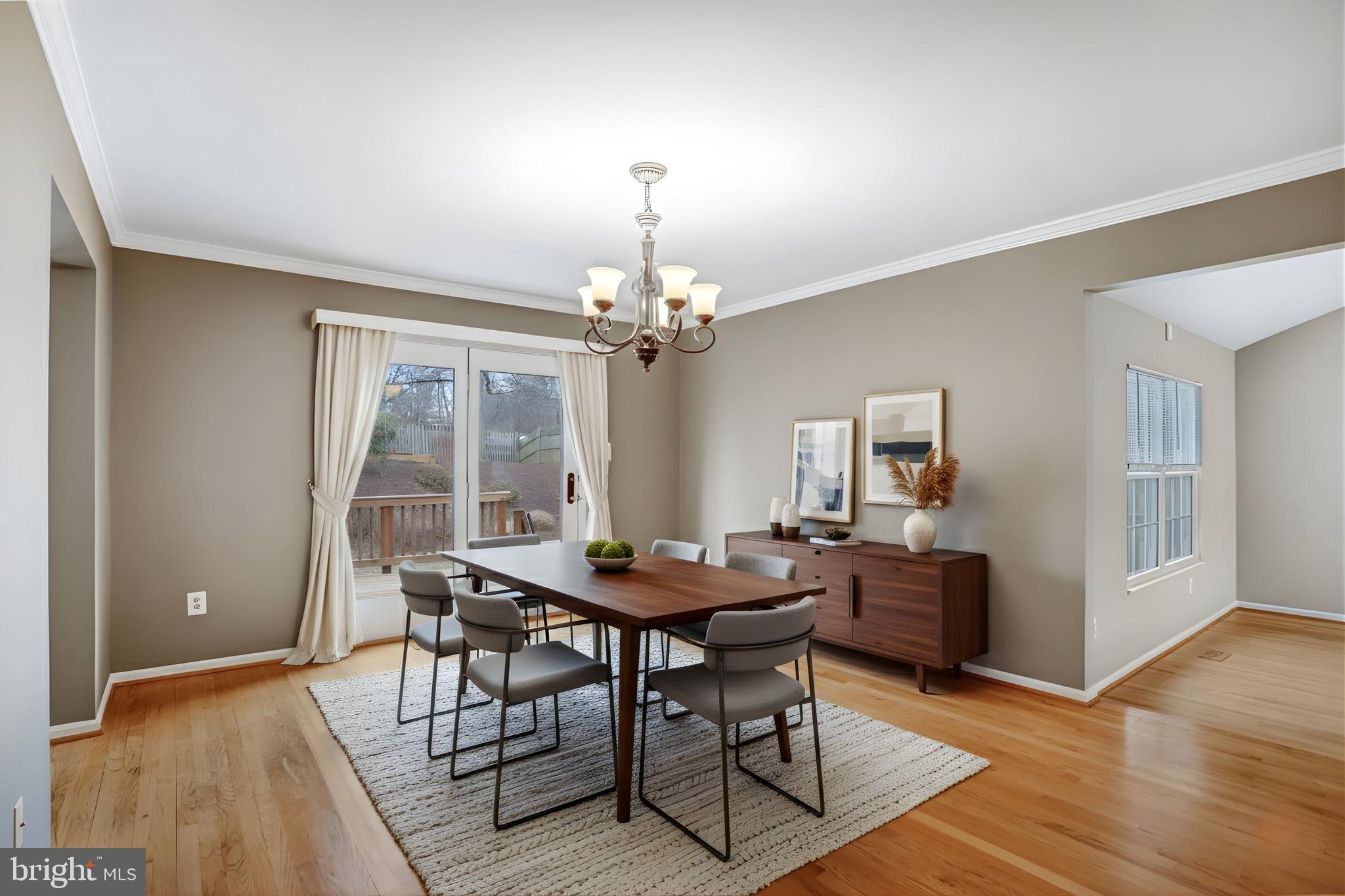 SILVER SPRING CNTRY CLUB - Residential