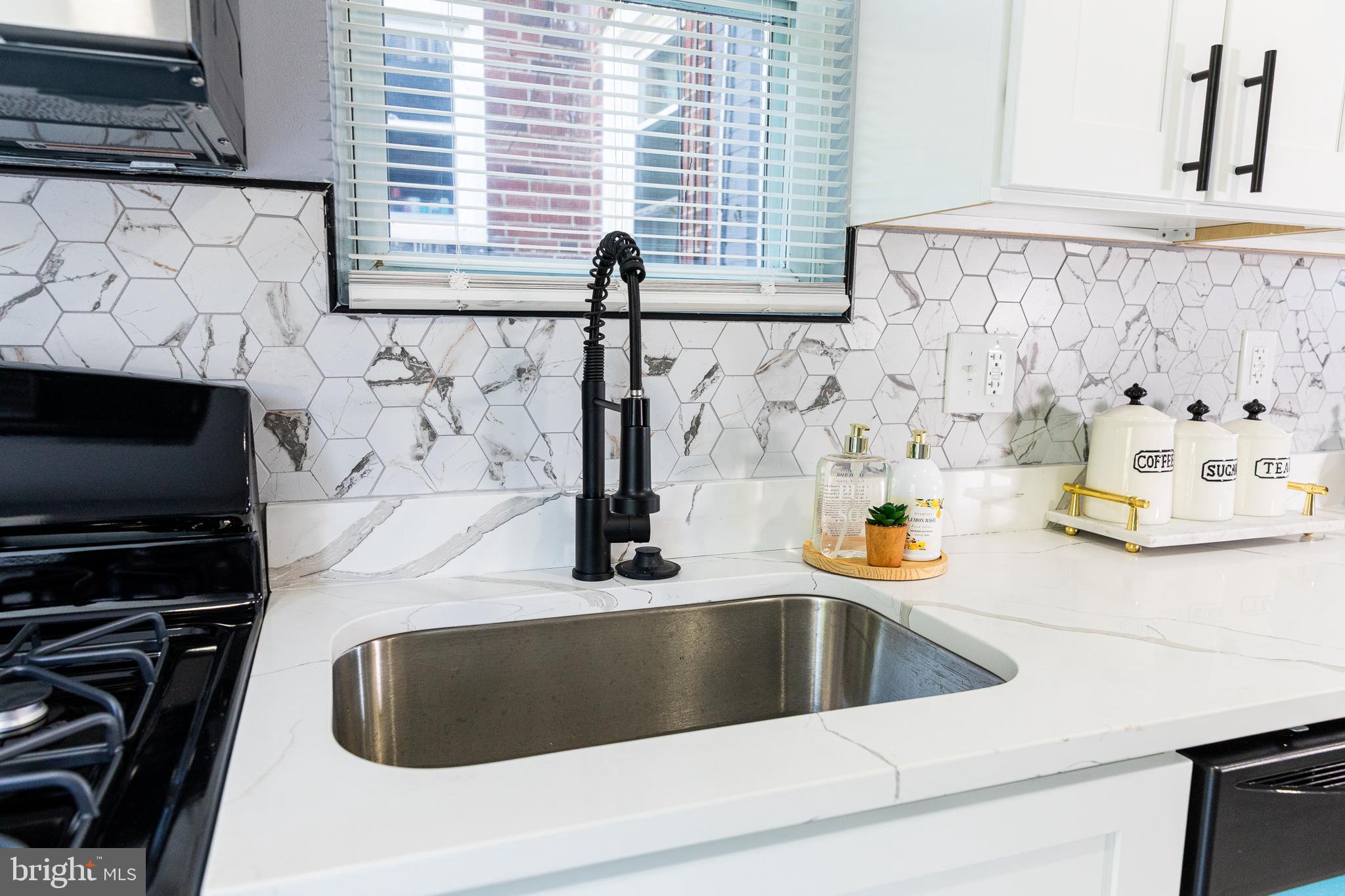 BROOKLYN - Residential