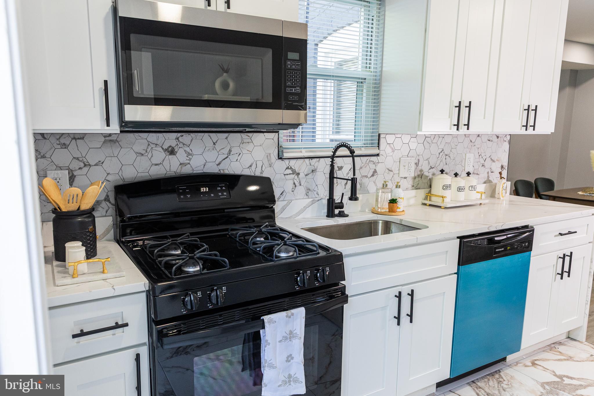 BROOKLYN - Residential