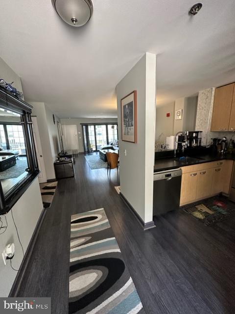 MANAYUNK - Residential Lease