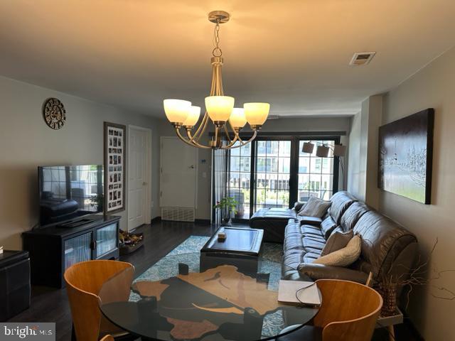 MANAYUNK - Residential Lease