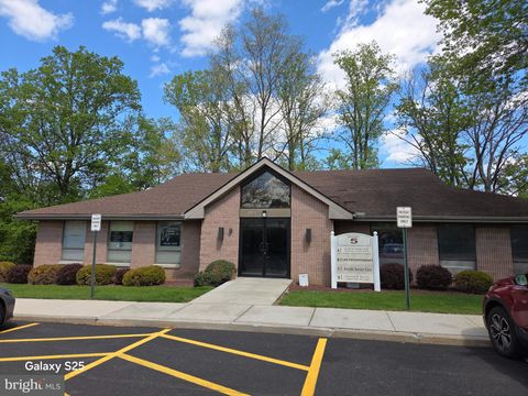 Photo of 4255 Rt 9 Bldg 5 #A, FREEHOLD, NJ 07728 (MLS # NJMM2004574)
