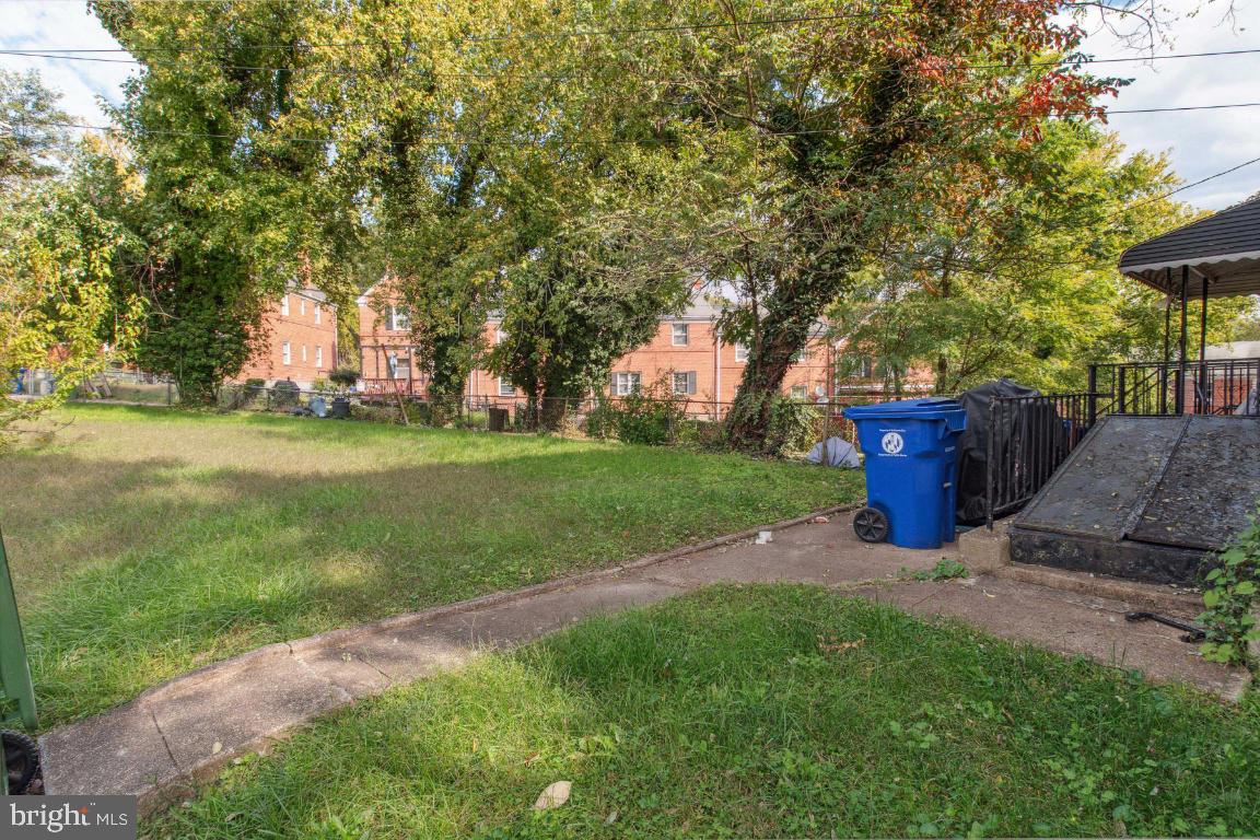 EDMONDSON VILLAGE - Residential