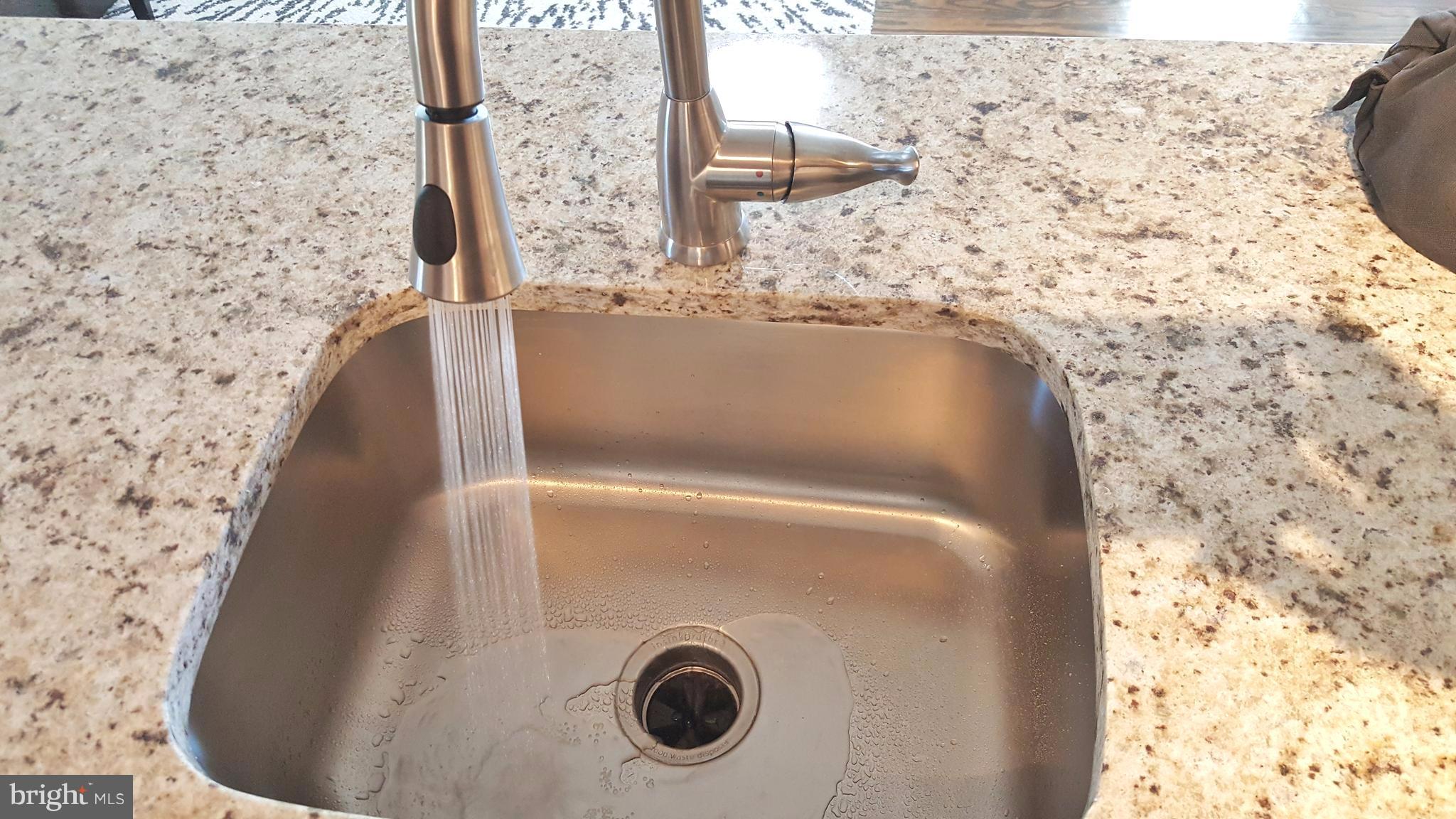 VICTORY VILLA - Residential