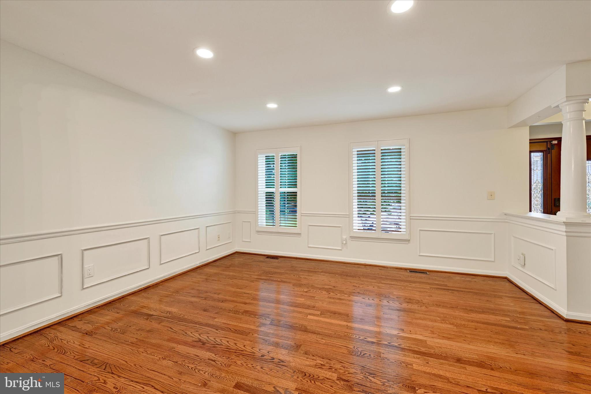 402 TALL SYCAMORE COURT