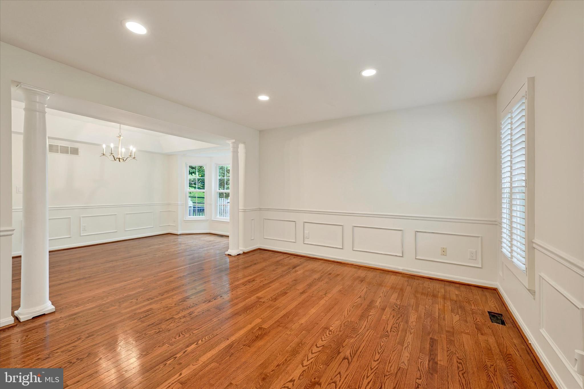 402 TALL SYCAMORE COURT