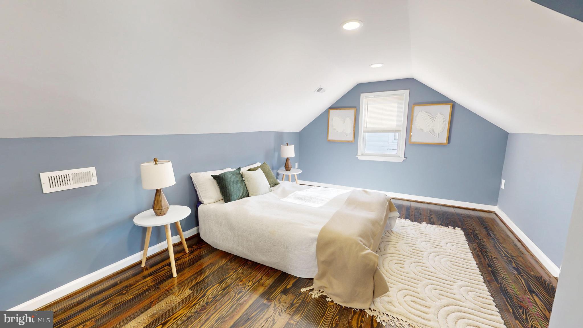 KENILWORTH PARK - Residential