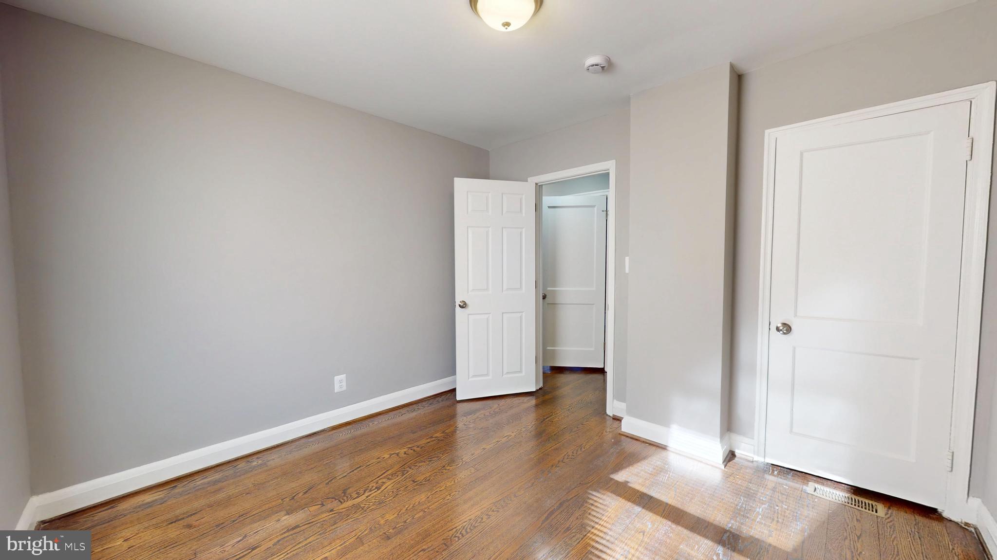 KENILWORTH PARK - Residential