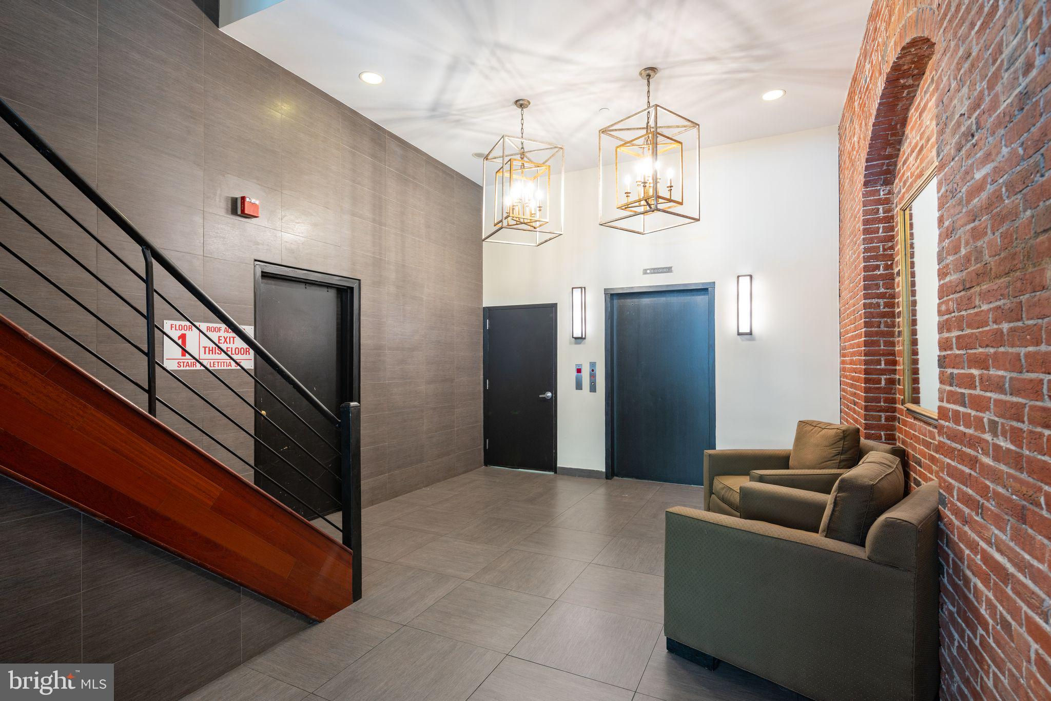 OLD CITY - Residential