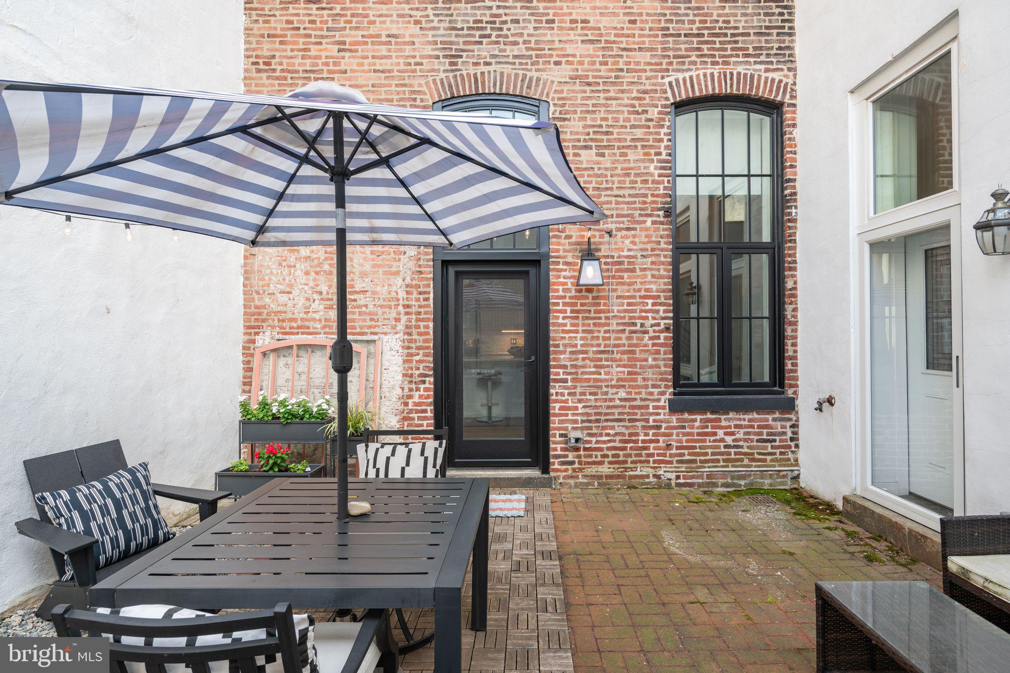 OLD CITY - Residential