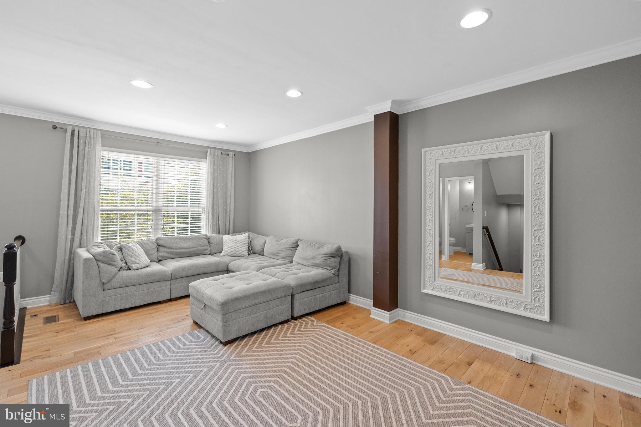 24673 KINGS CANYON SQUARE