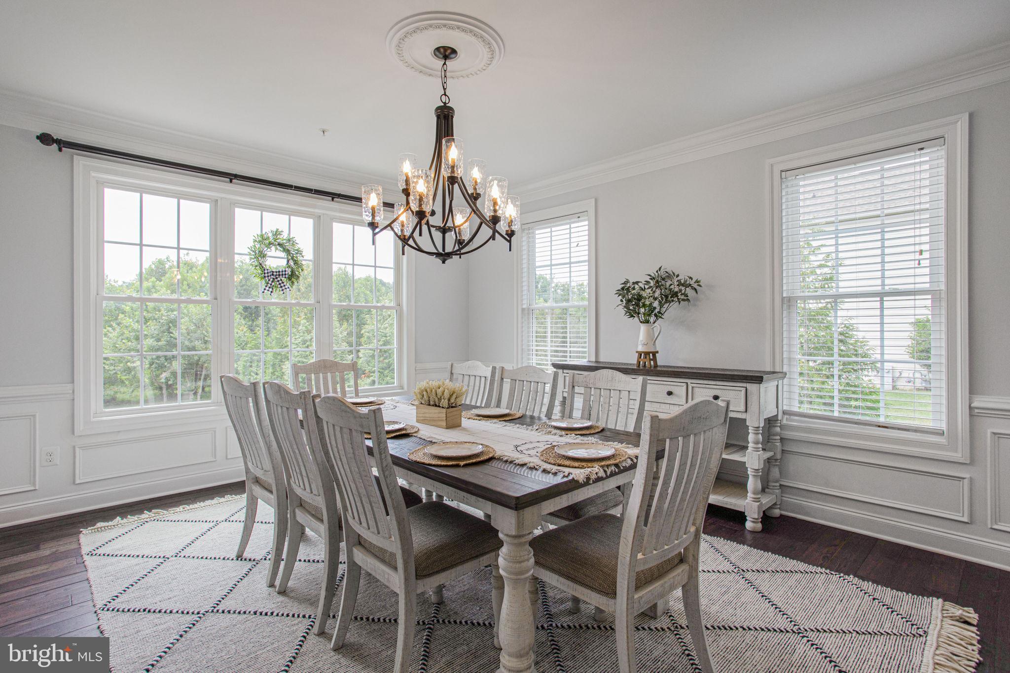 RIVERWOOD - Residential