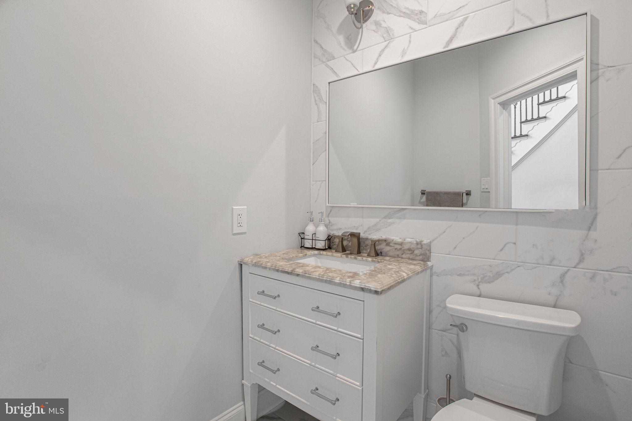 RIVERWOOD - Residential