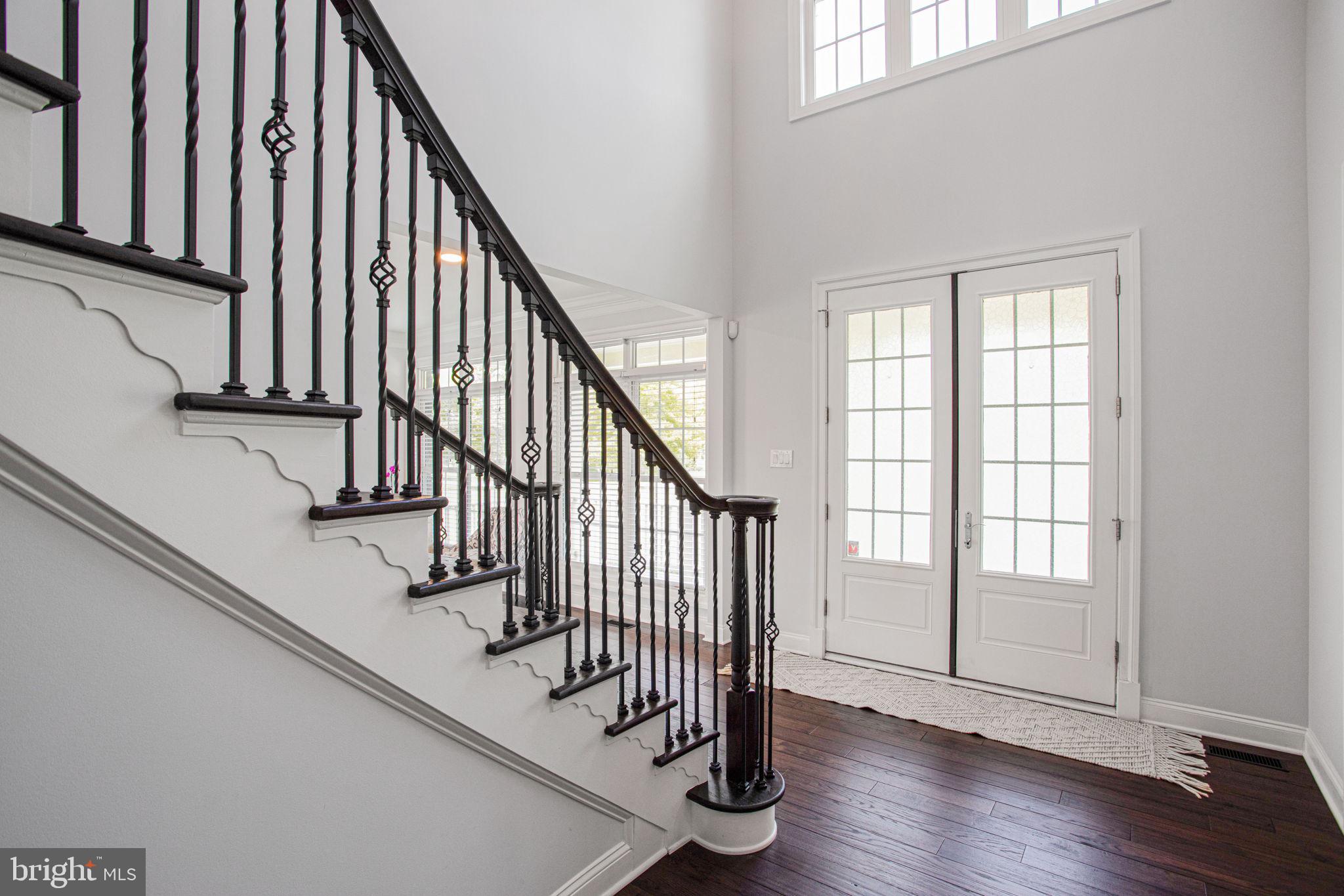 RIVERWOOD - Residential