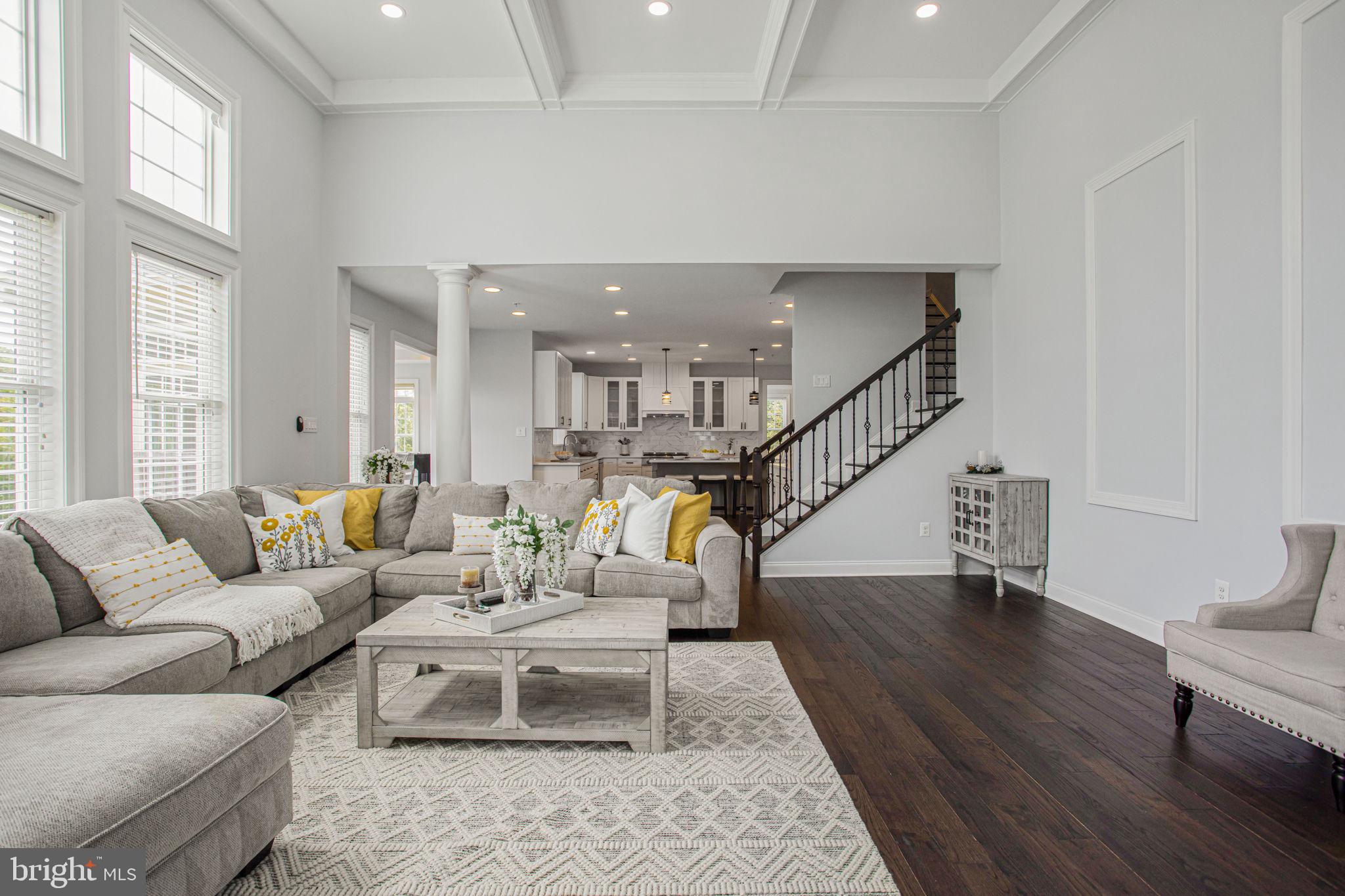 RIVERWOOD - Residential