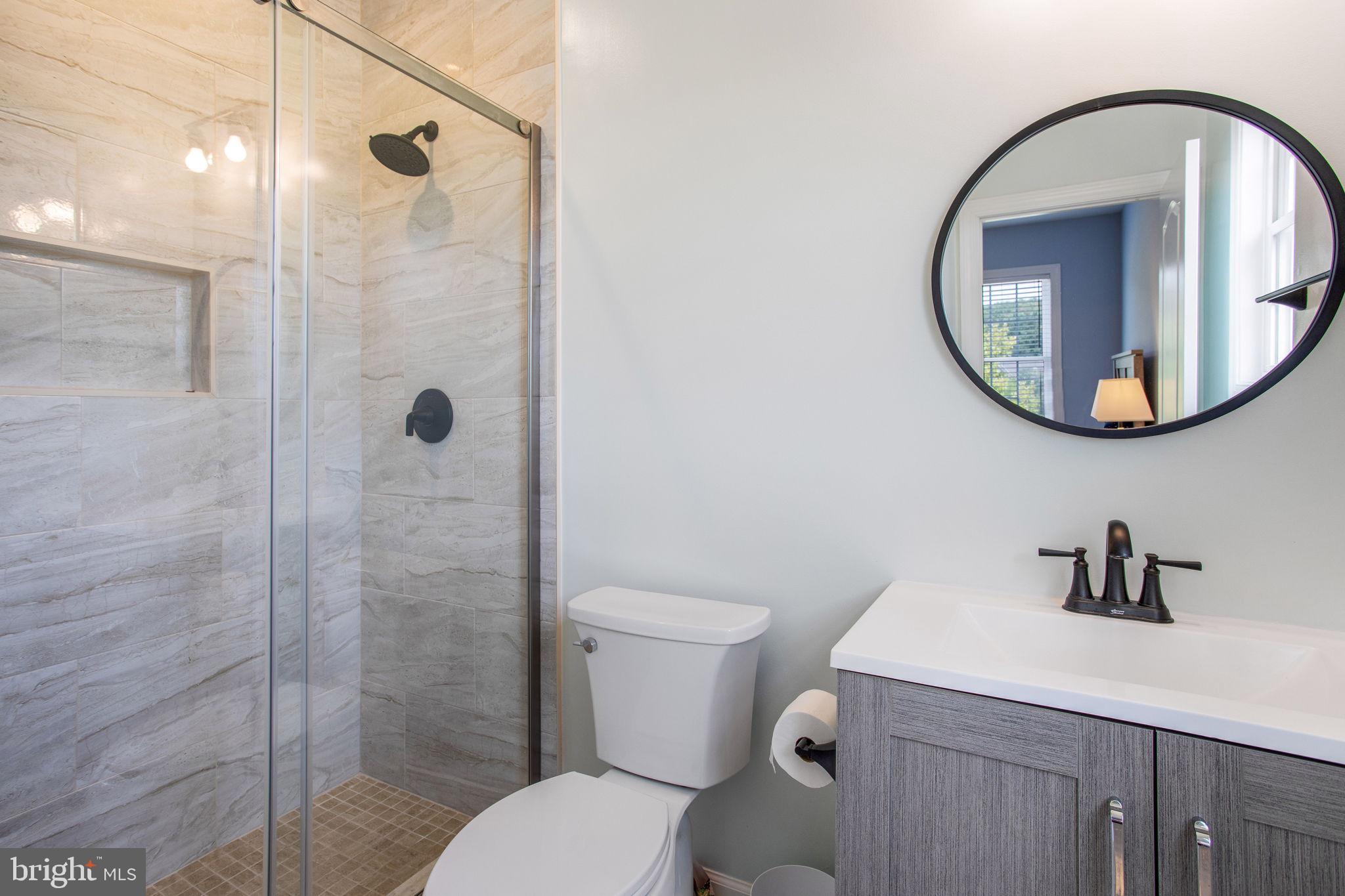 RIVERWOOD - Residential