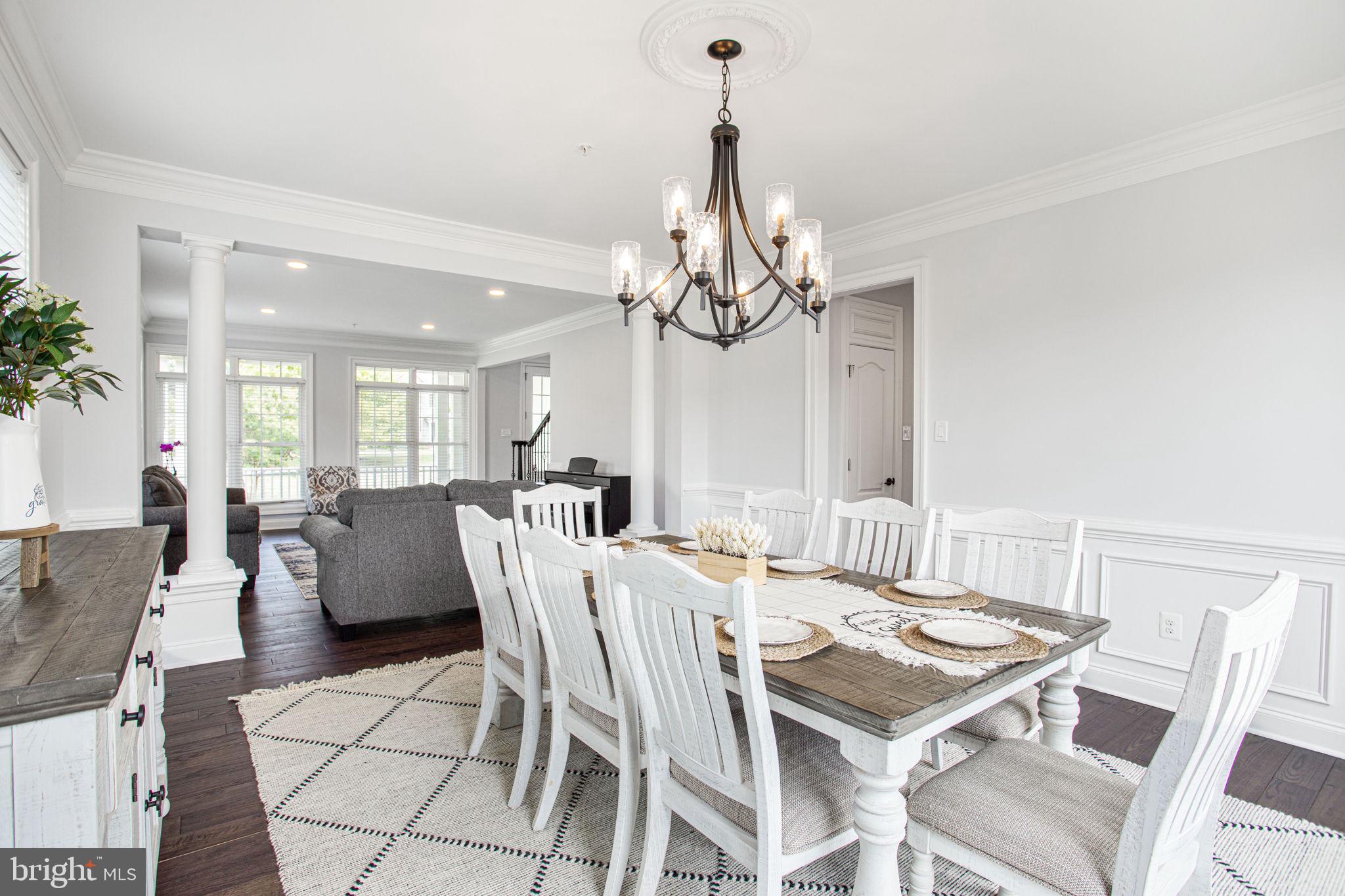 RIVERWOOD - Residential