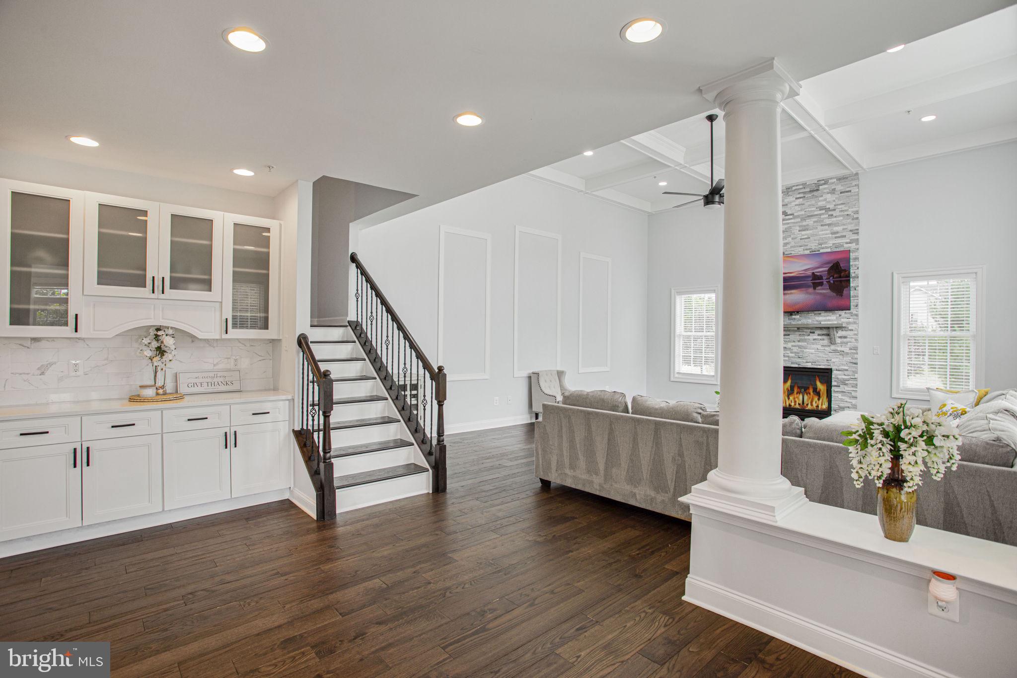 RIVERWOOD - Residential