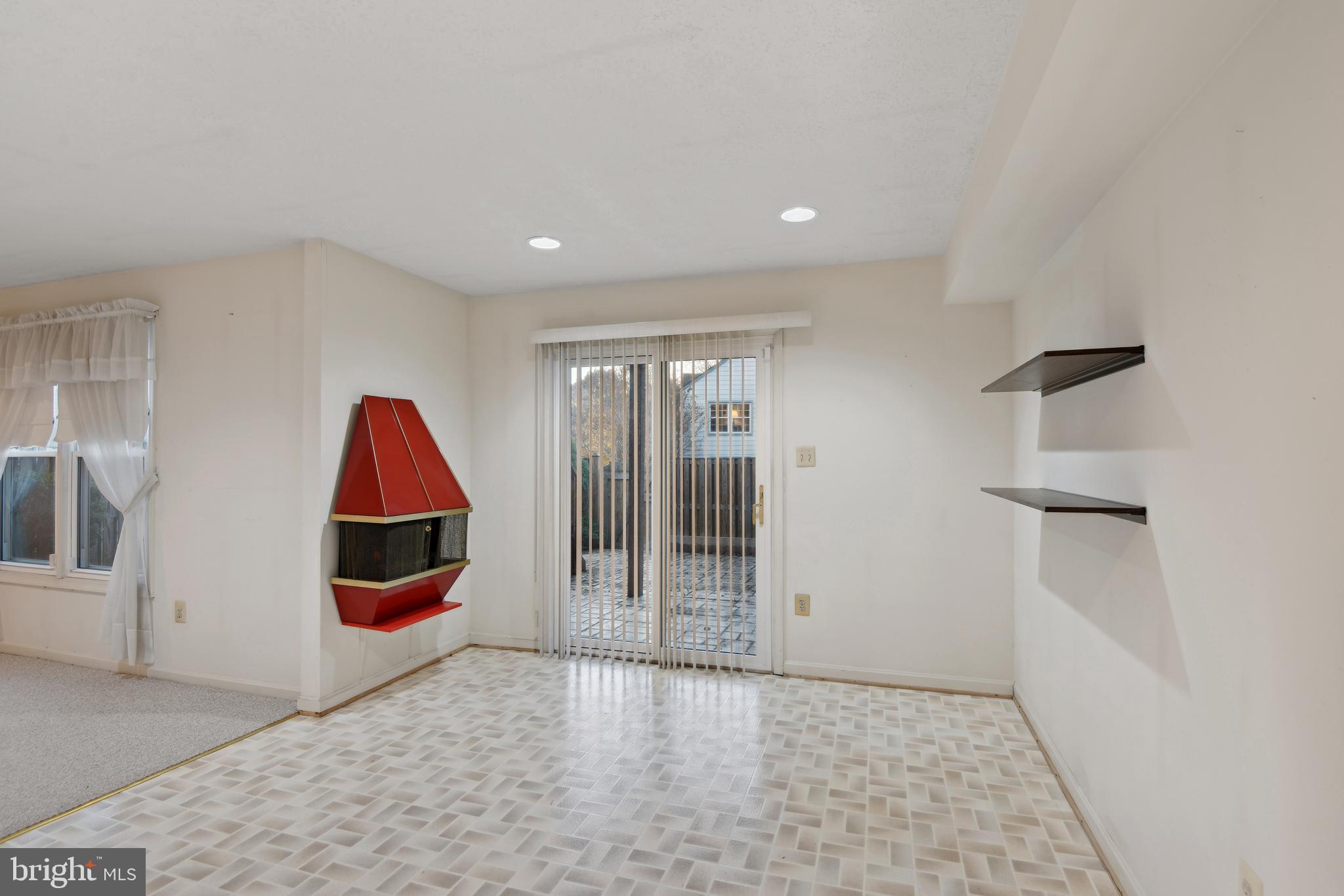 HERITAGE HARBOUR - Residential