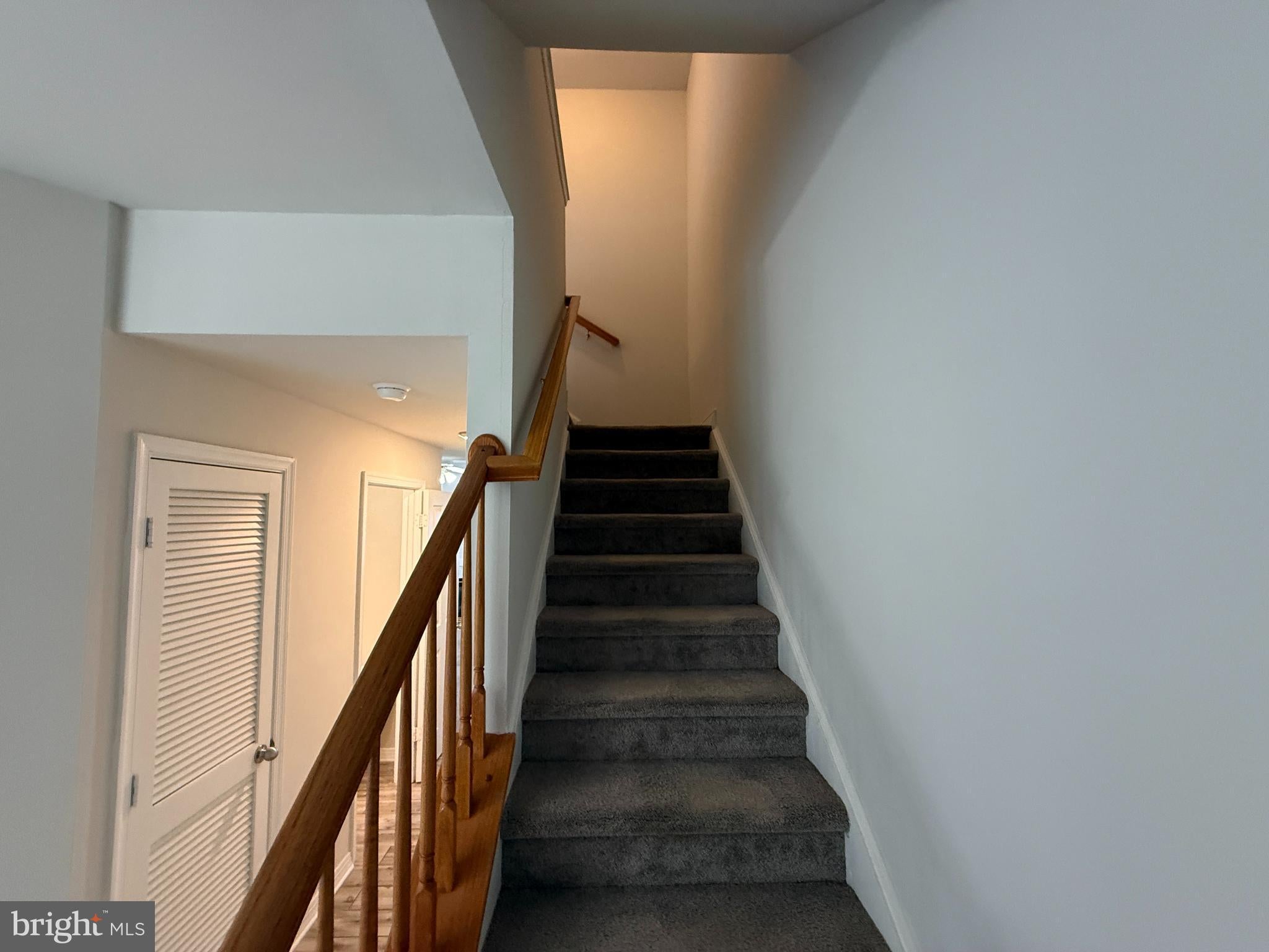 2709 CHURCH VIEW LANE