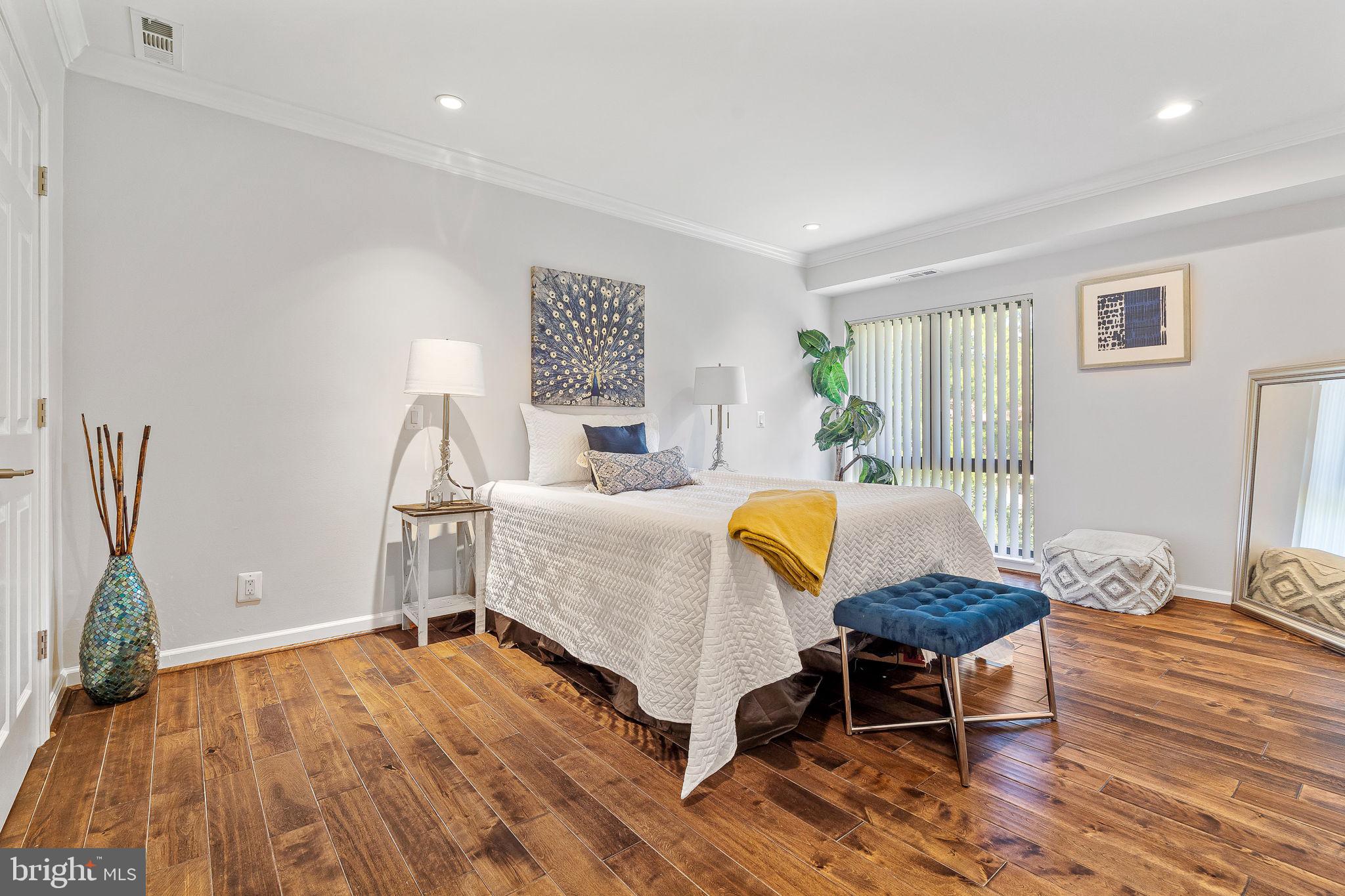 JEFFERS HILL - Residential