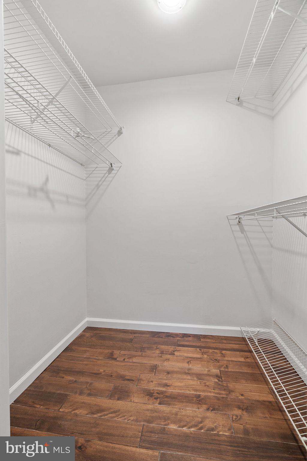 JEFFERS HILL - Residential