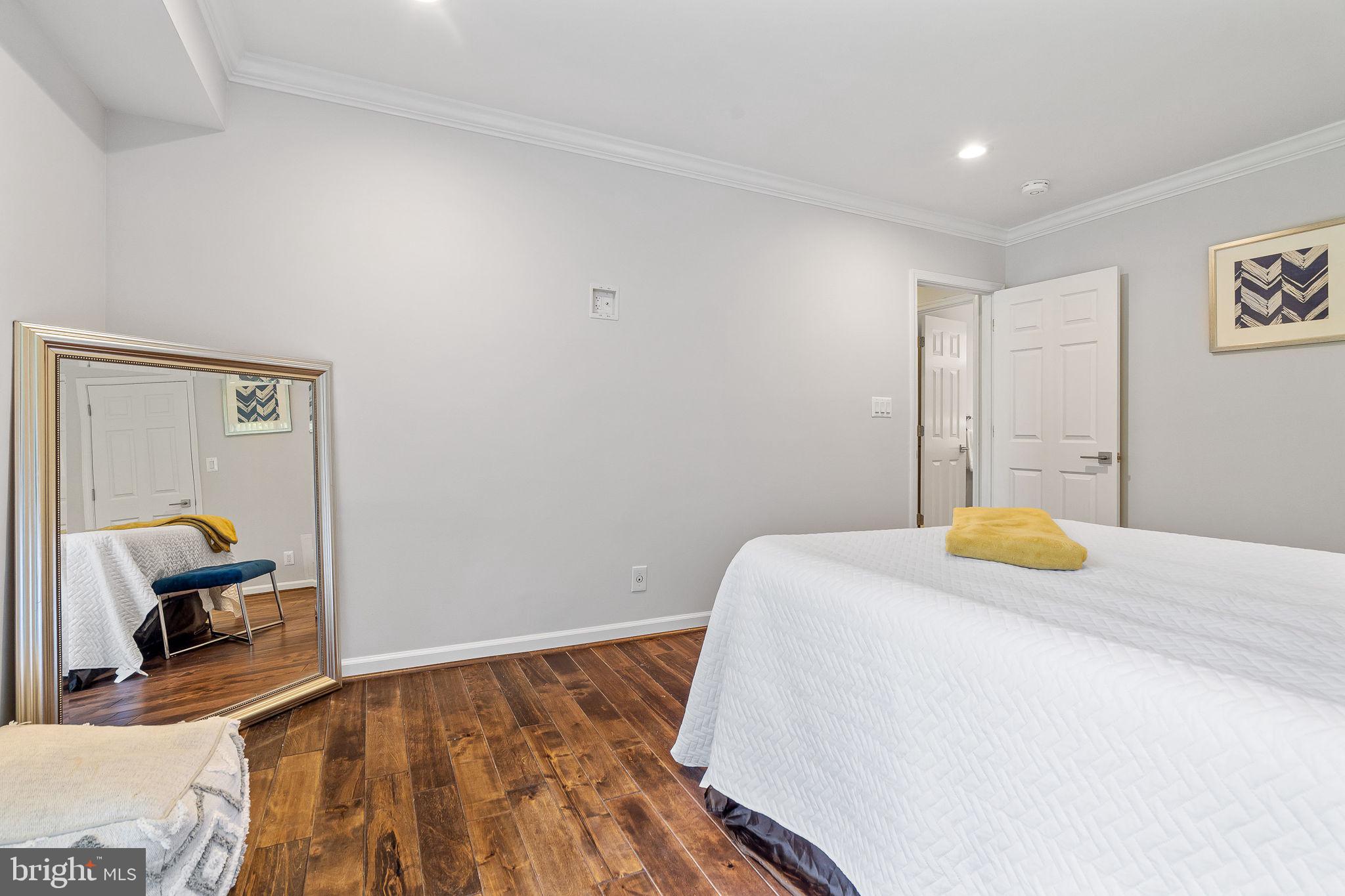 JEFFERS HILL - Residential