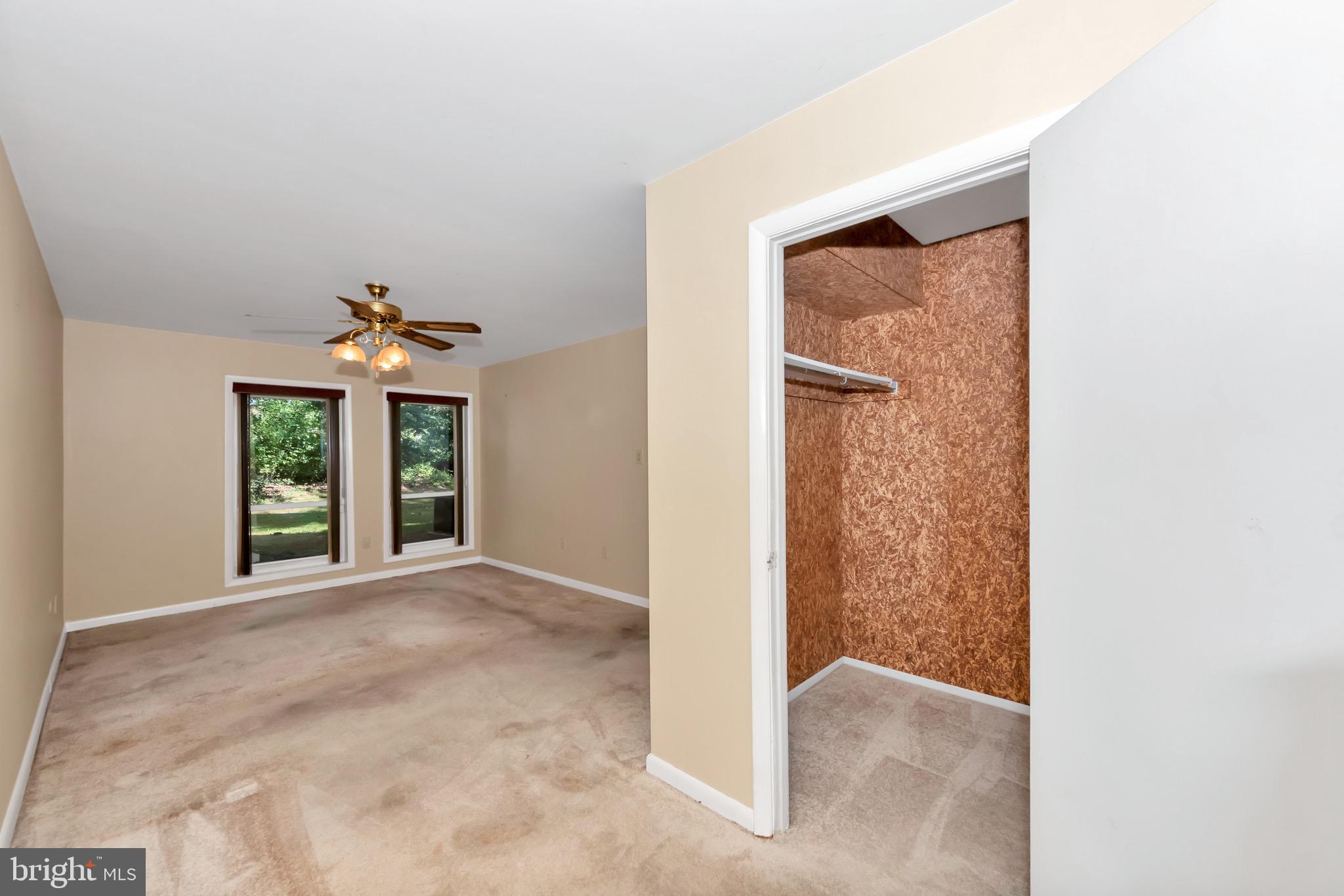 TOWN CENTER - Residential