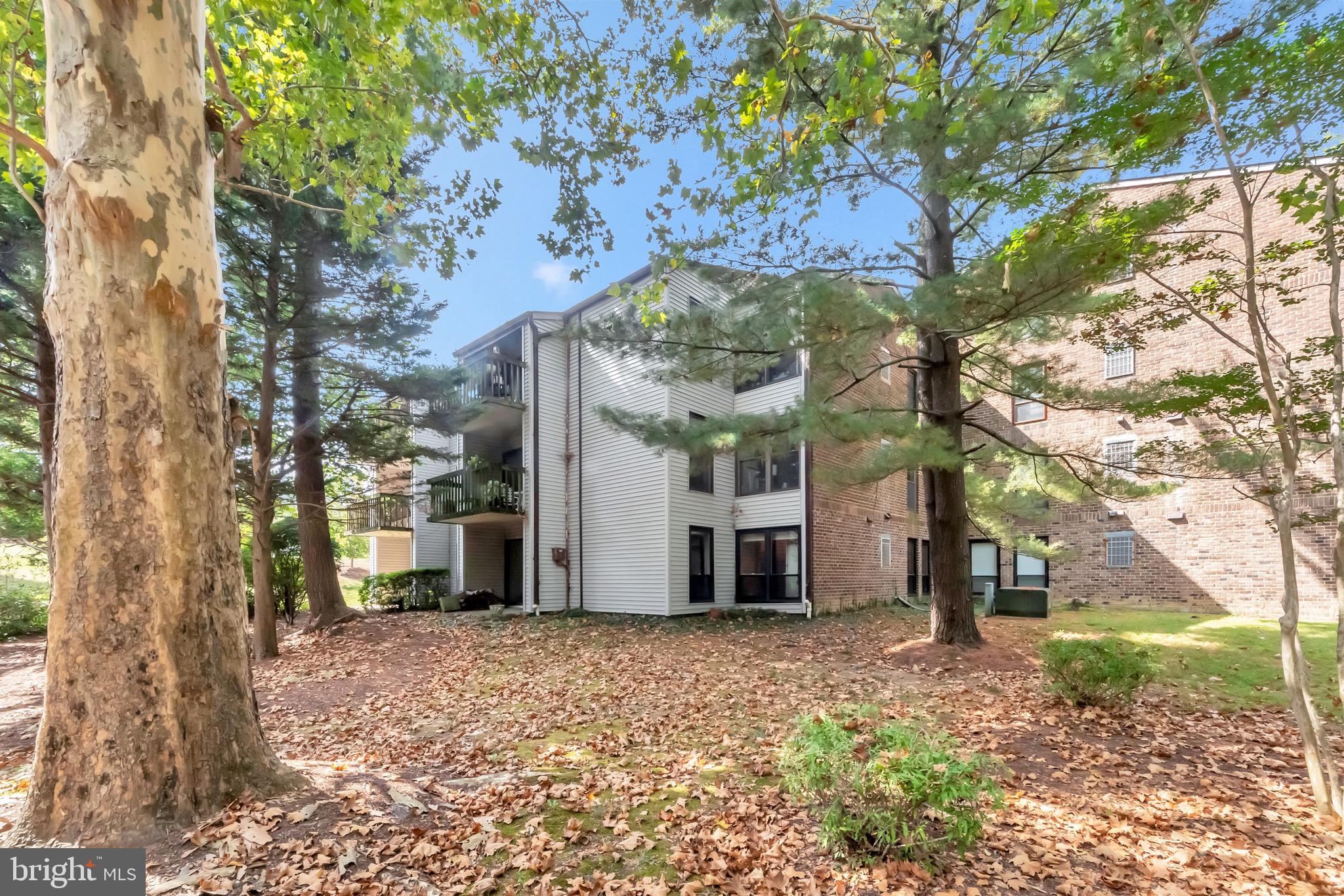 TOWN CENTER - Residential