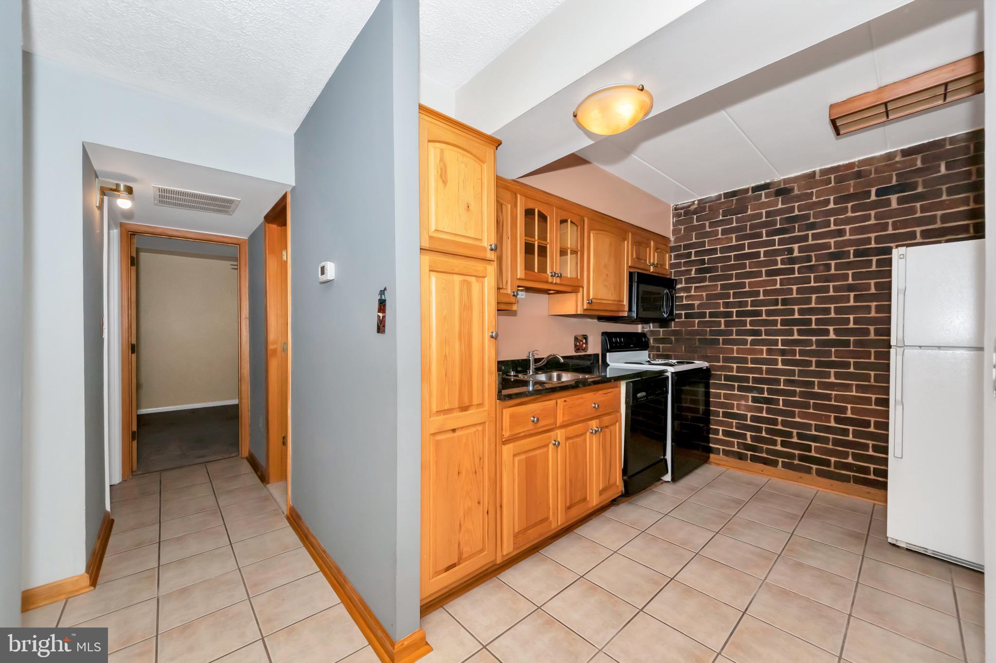 TOWN CENTER - Residential