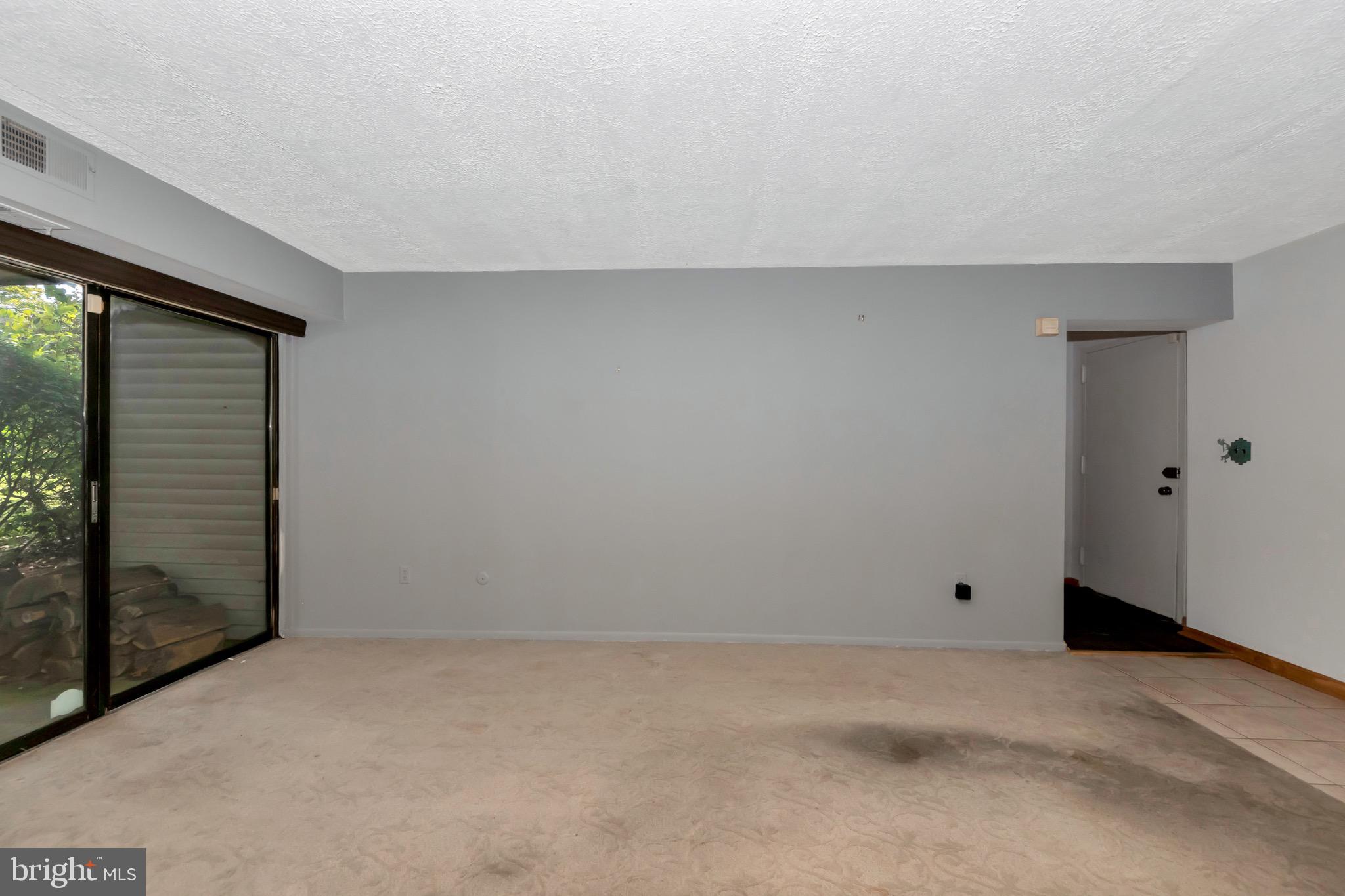 TOWN CENTER - Residential