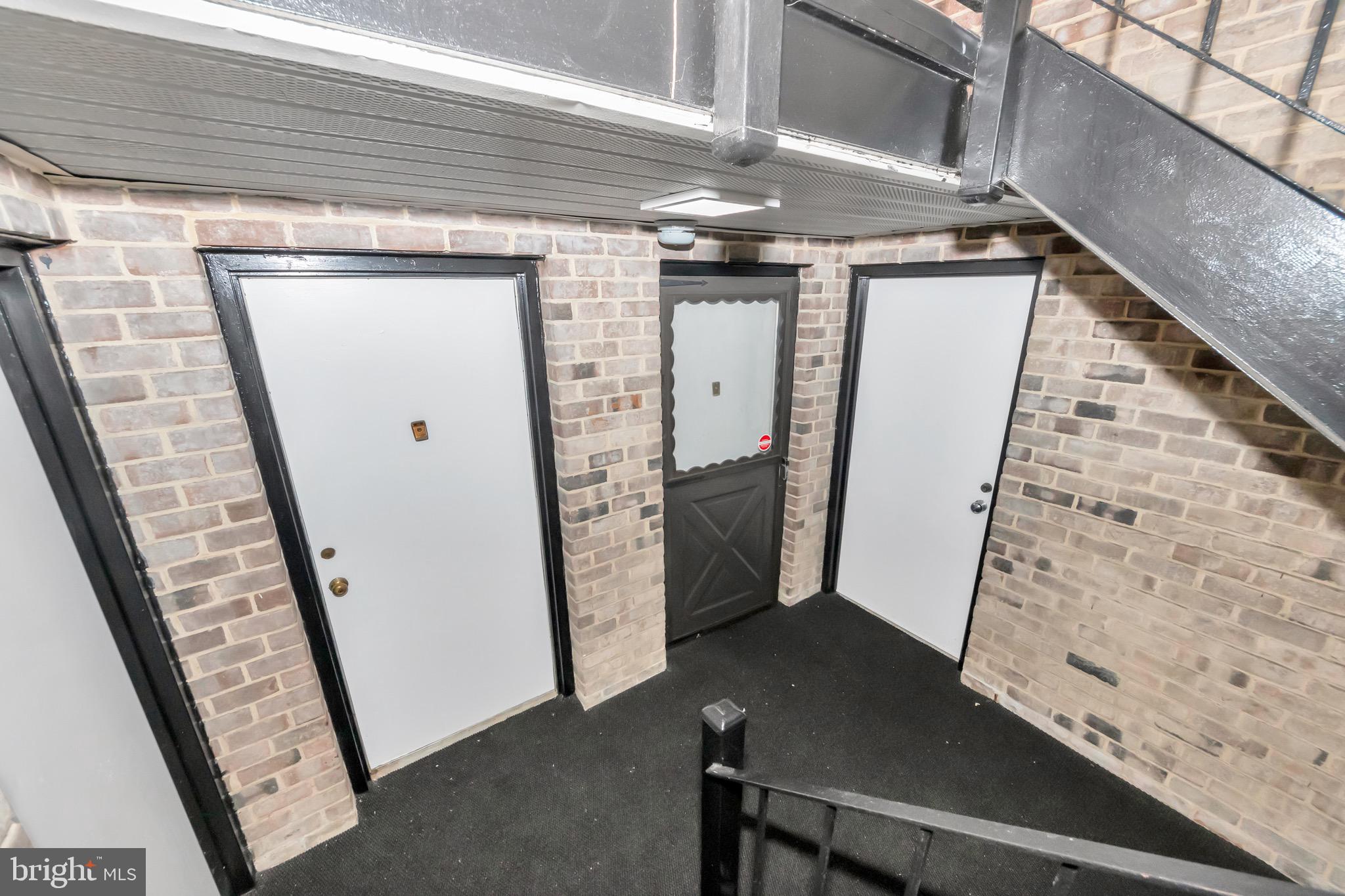 TOWN CENTER - Residential