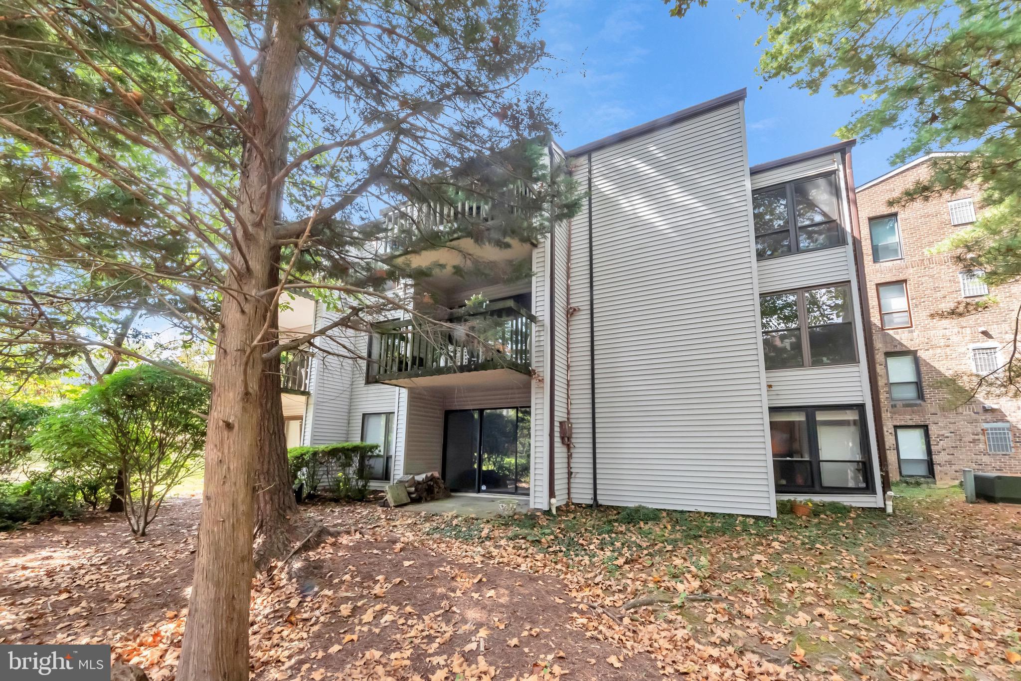 TOWN CENTER - Residential