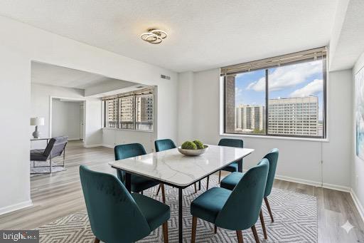 SKYLINE TOWERS - Residential