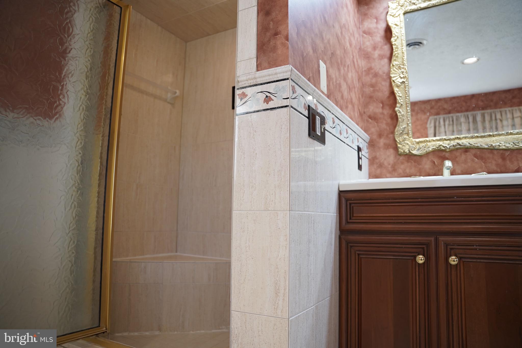 WILLOW HIGHLANDS - Residential Lease