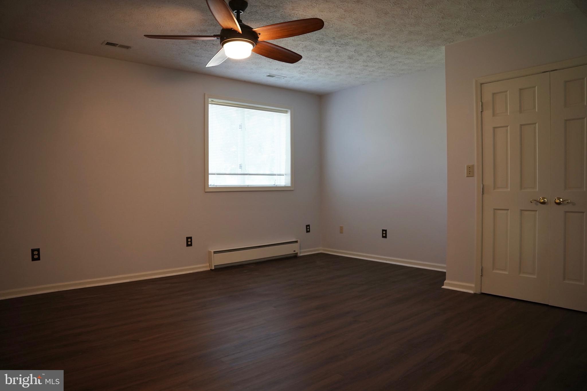 WILLOW HIGHLANDS - Residential Lease