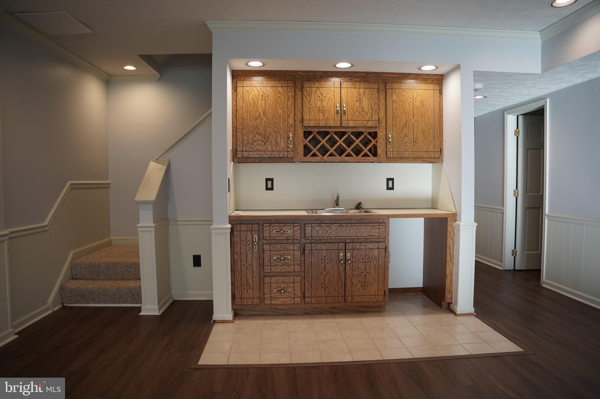 WILLOW HIGHLANDS - Residential Lease