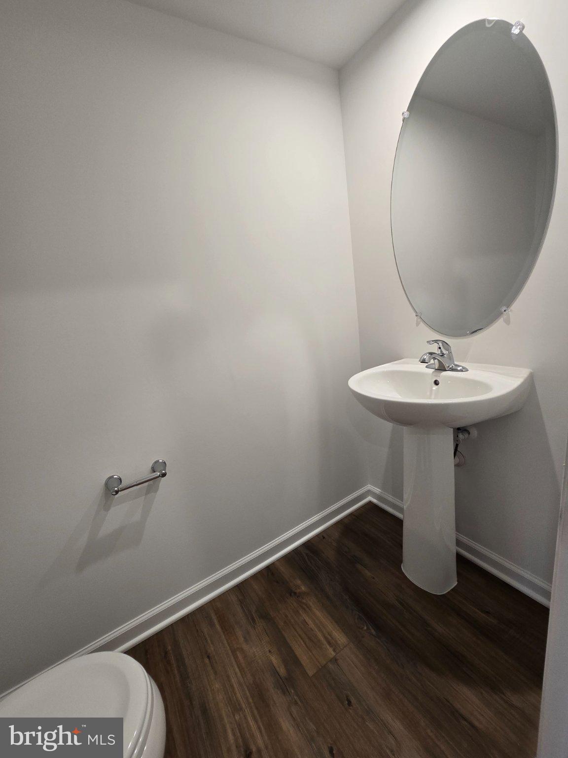 MARTINSBURG STATION - Residential Lease