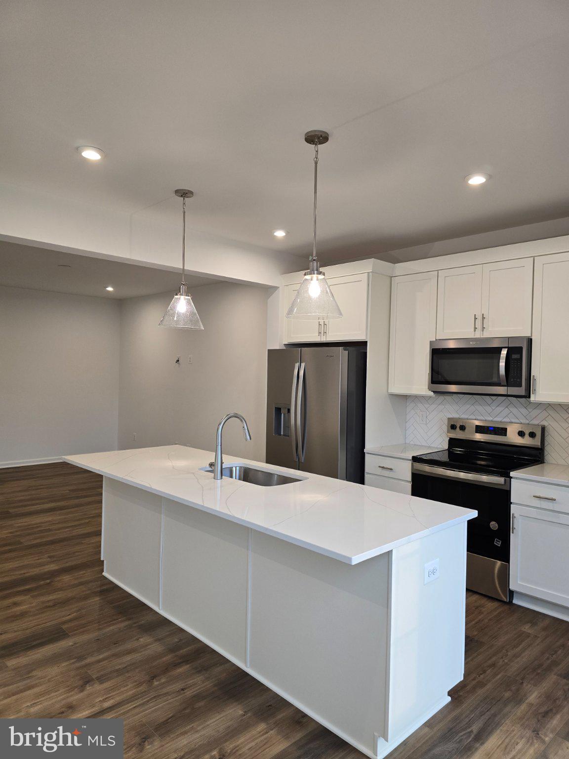 MARTINSBURG STATION - Residential Lease