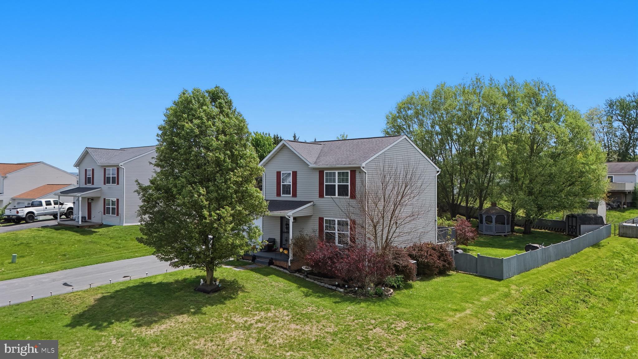 FOUNTAINVIEW - Residential