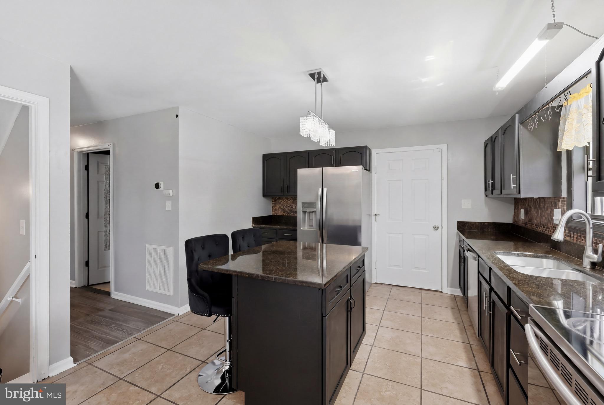 FOUNTAINVIEW - Residential